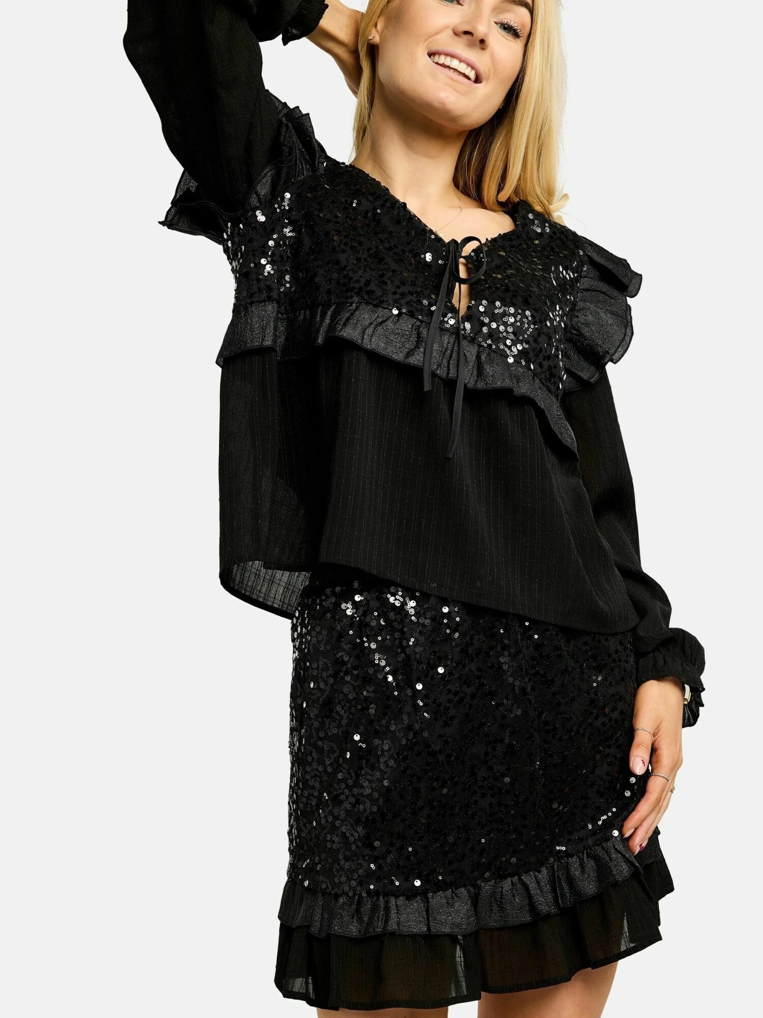 Liberte Essentiel Tricou ' NOR '  negru