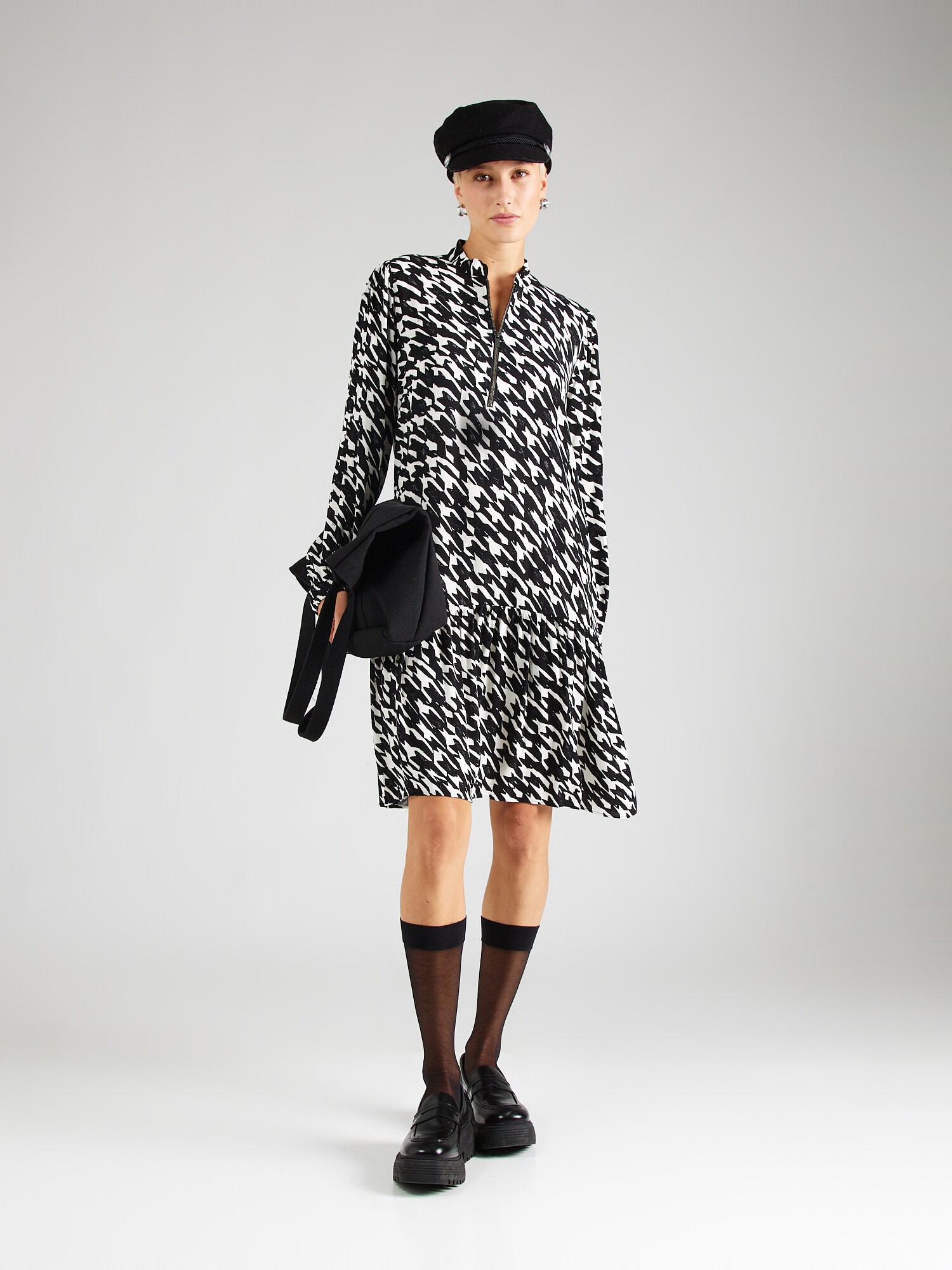 GERRY WEBER Ruha  fekete / fehér termék 2. képe