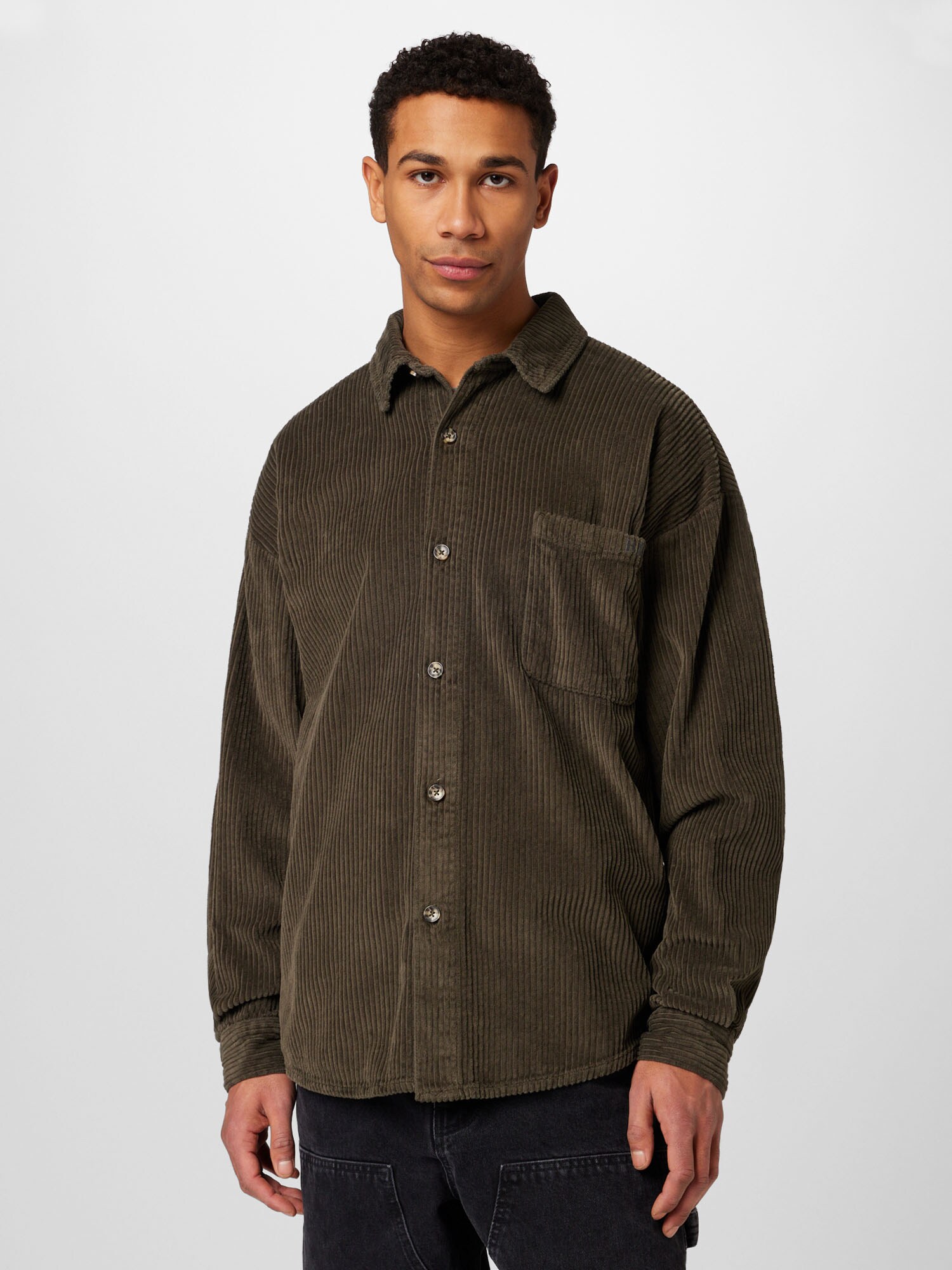 BDG Urban Outfitters Ing 'JUMBO'  khaki termék 2. képe