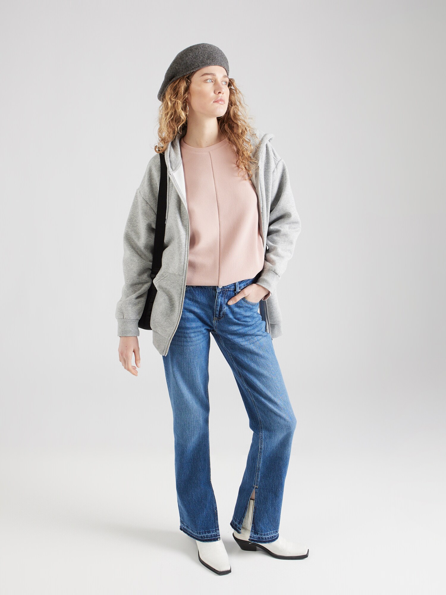 Thumbnail - ABOUT YOU Sweatshirt & Sweatjacke Dilara