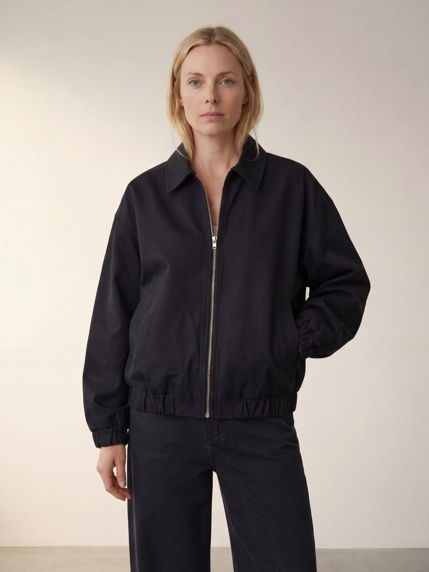 ARMIE Prijelazna jakna 'The Olivia Jacket' crna