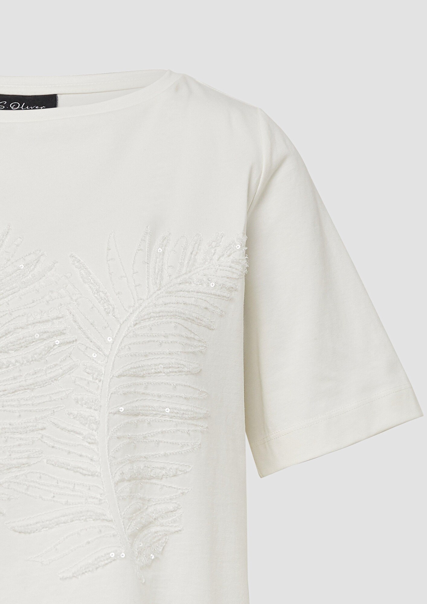 Thumbnail - T-Shirt
