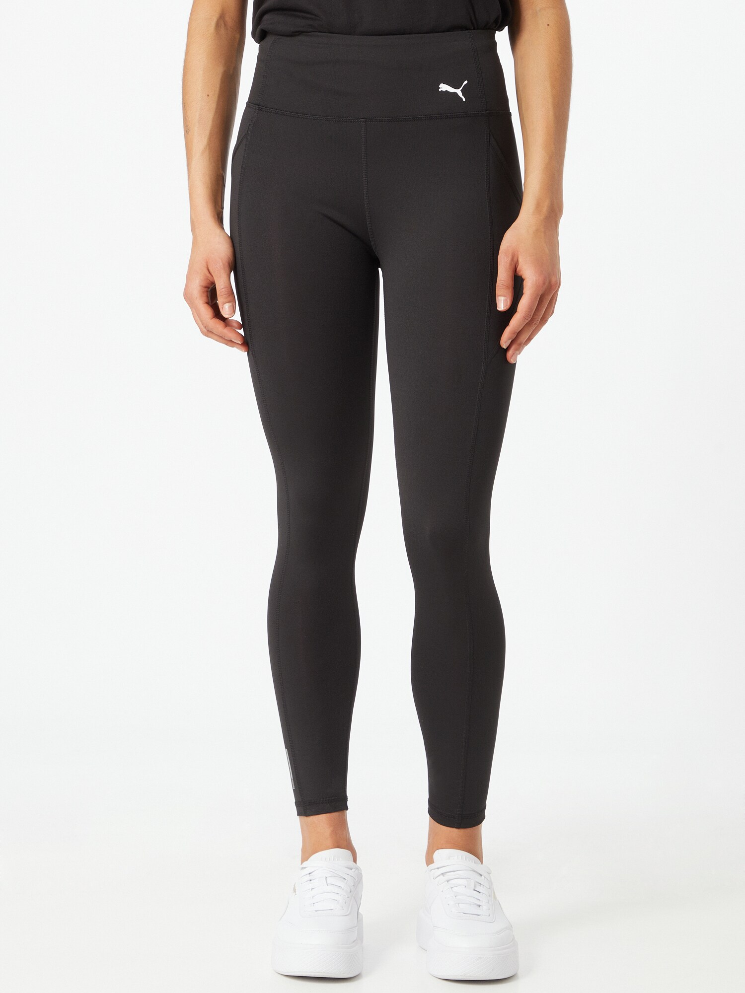 PUMA Sportnadrágok 'Favorite FOREVER'  fekete / fehér termék 2. képe