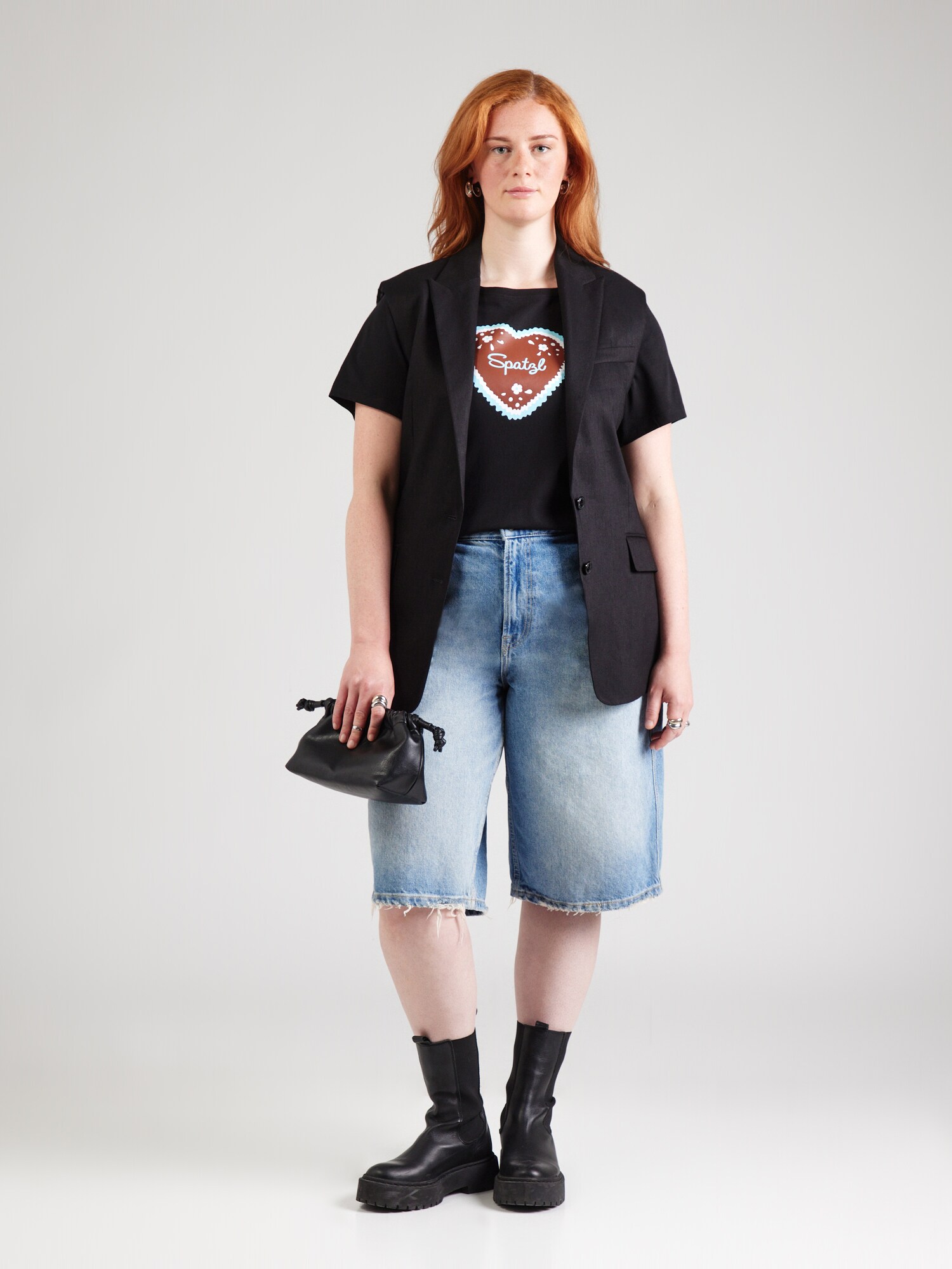 Thumbnail - T-Shirt 'CARULRIKA'
