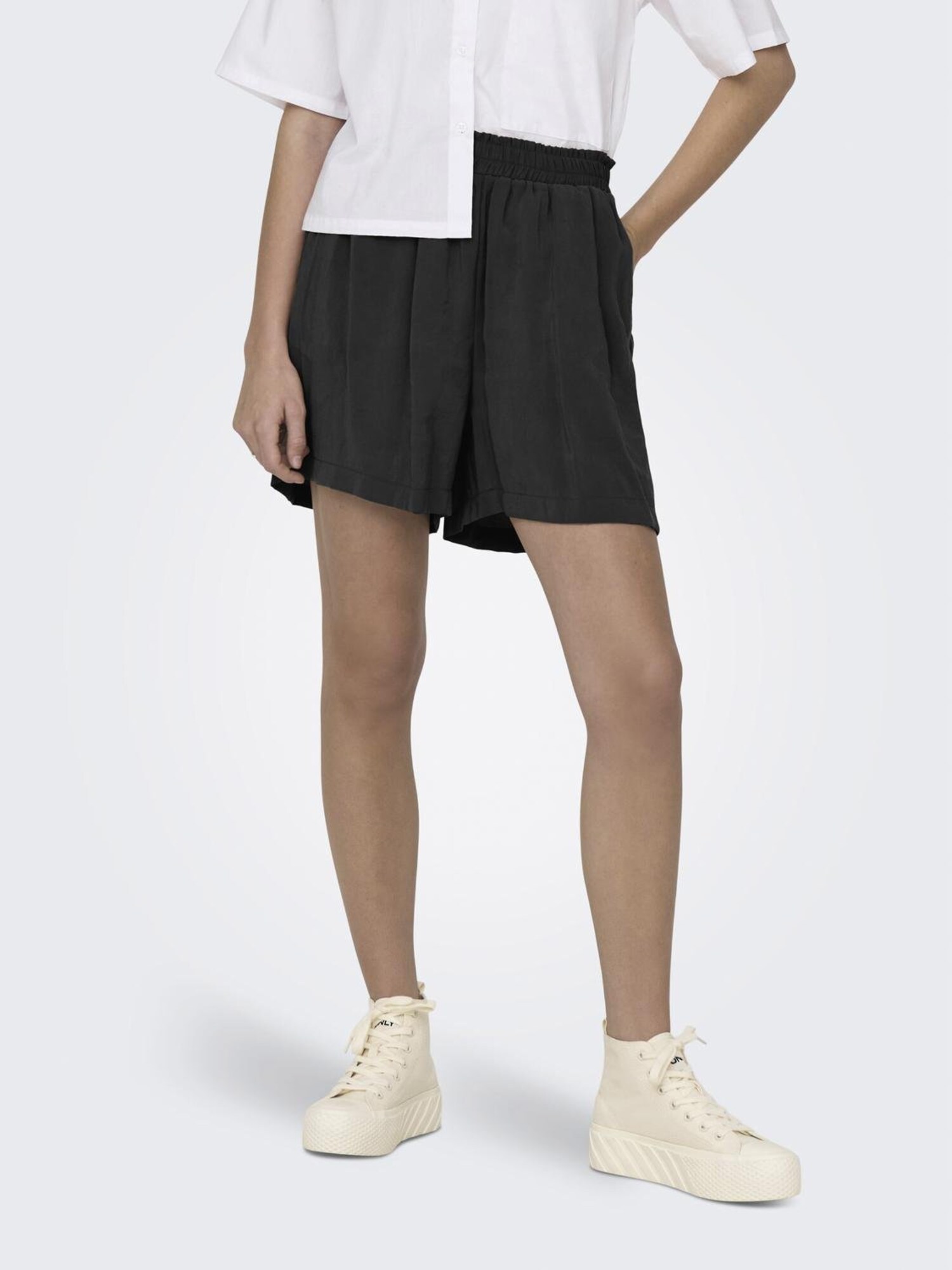 Thumbnail - Shorts 'ONLIris'