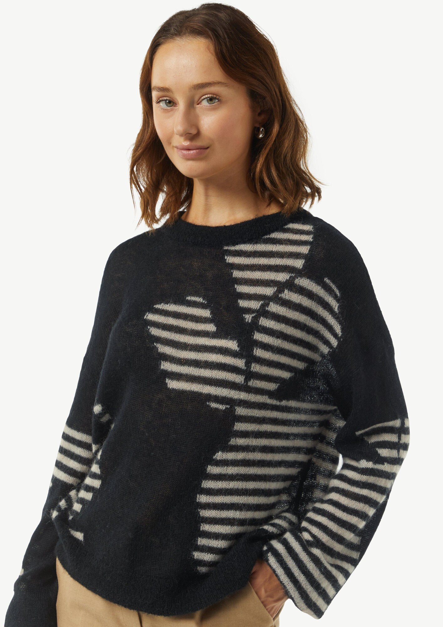 Thumbnail - Pullover