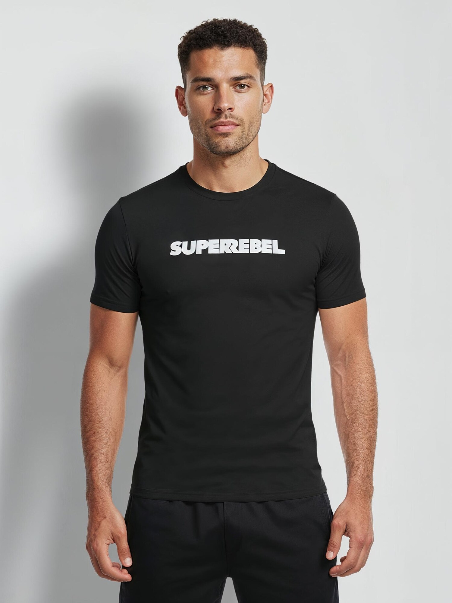 SUPERREBEL® GEAR Camiseta 'KEANU'  negro