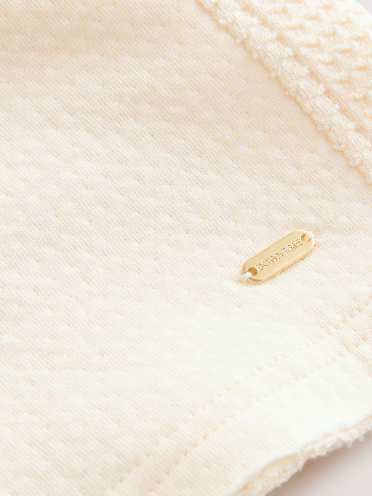 Thumbnail - Next Shorts
