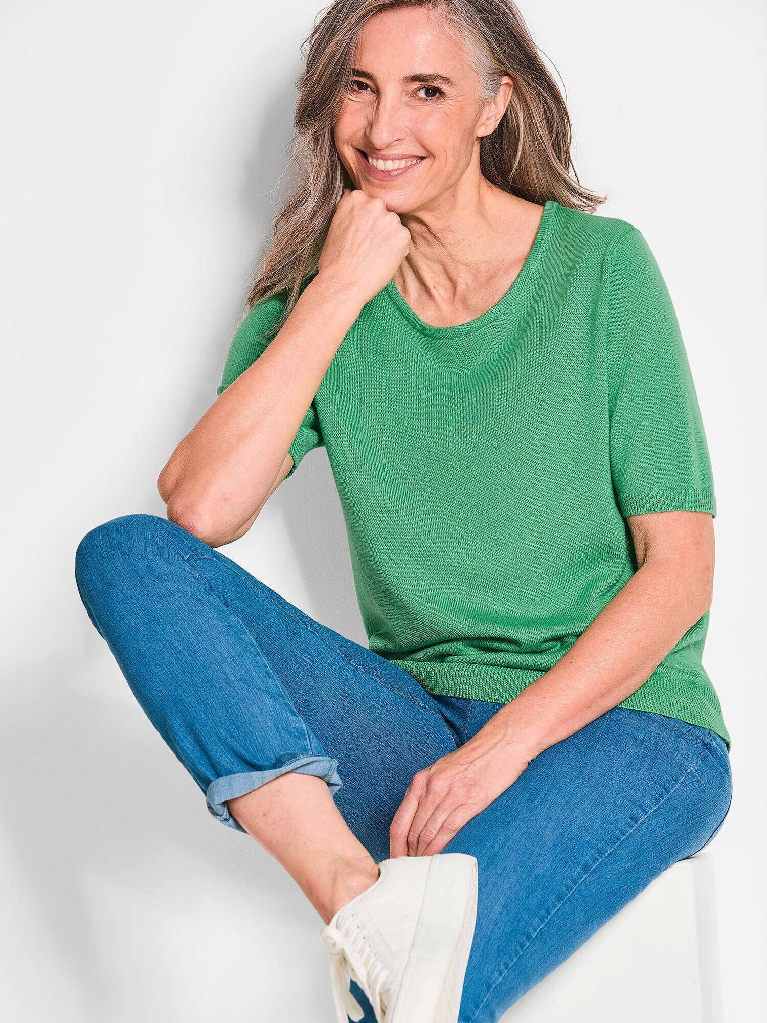 Thumbnail - Goldner Pullover