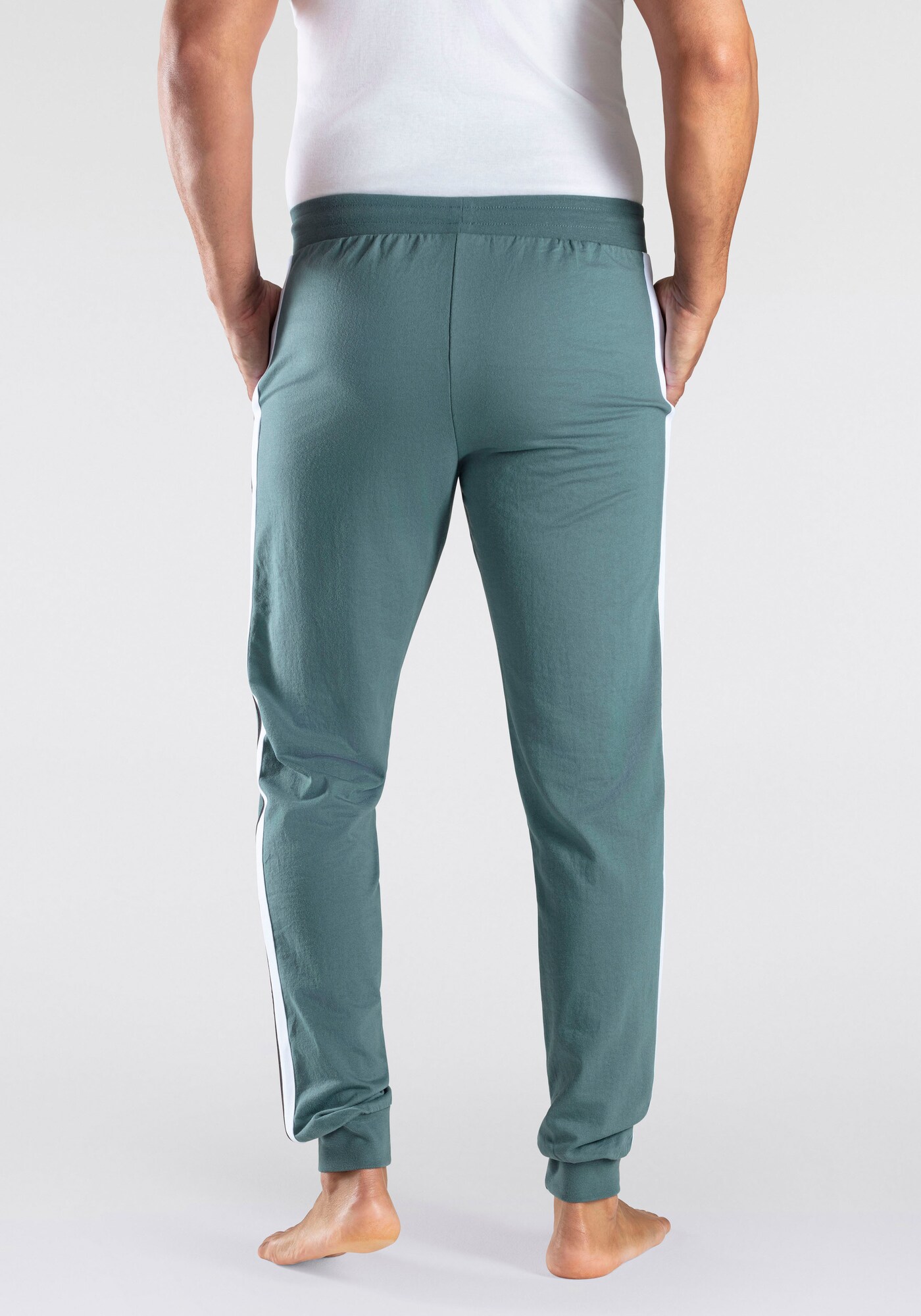 Thumbnail - Hose