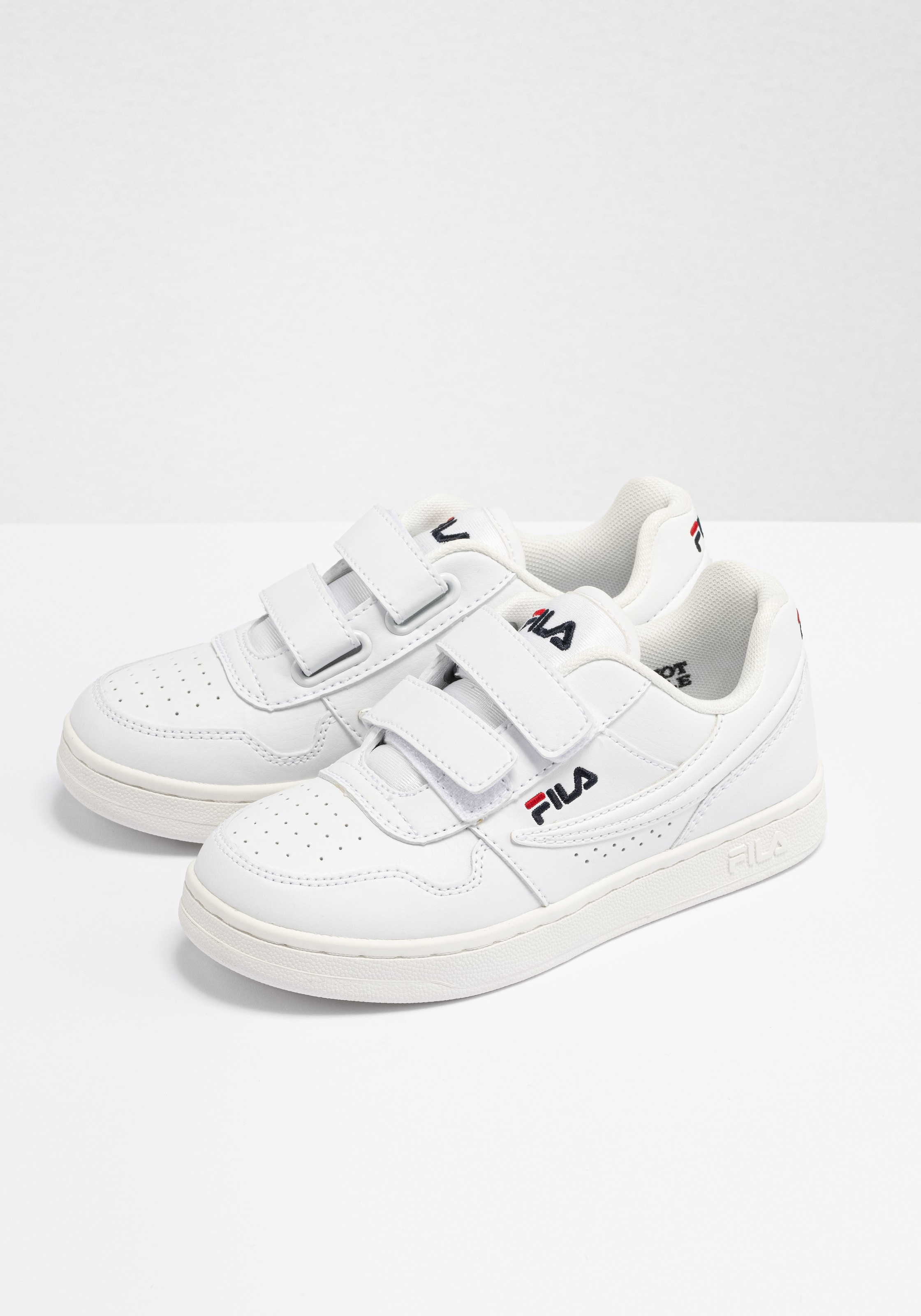 fila trainers velcro