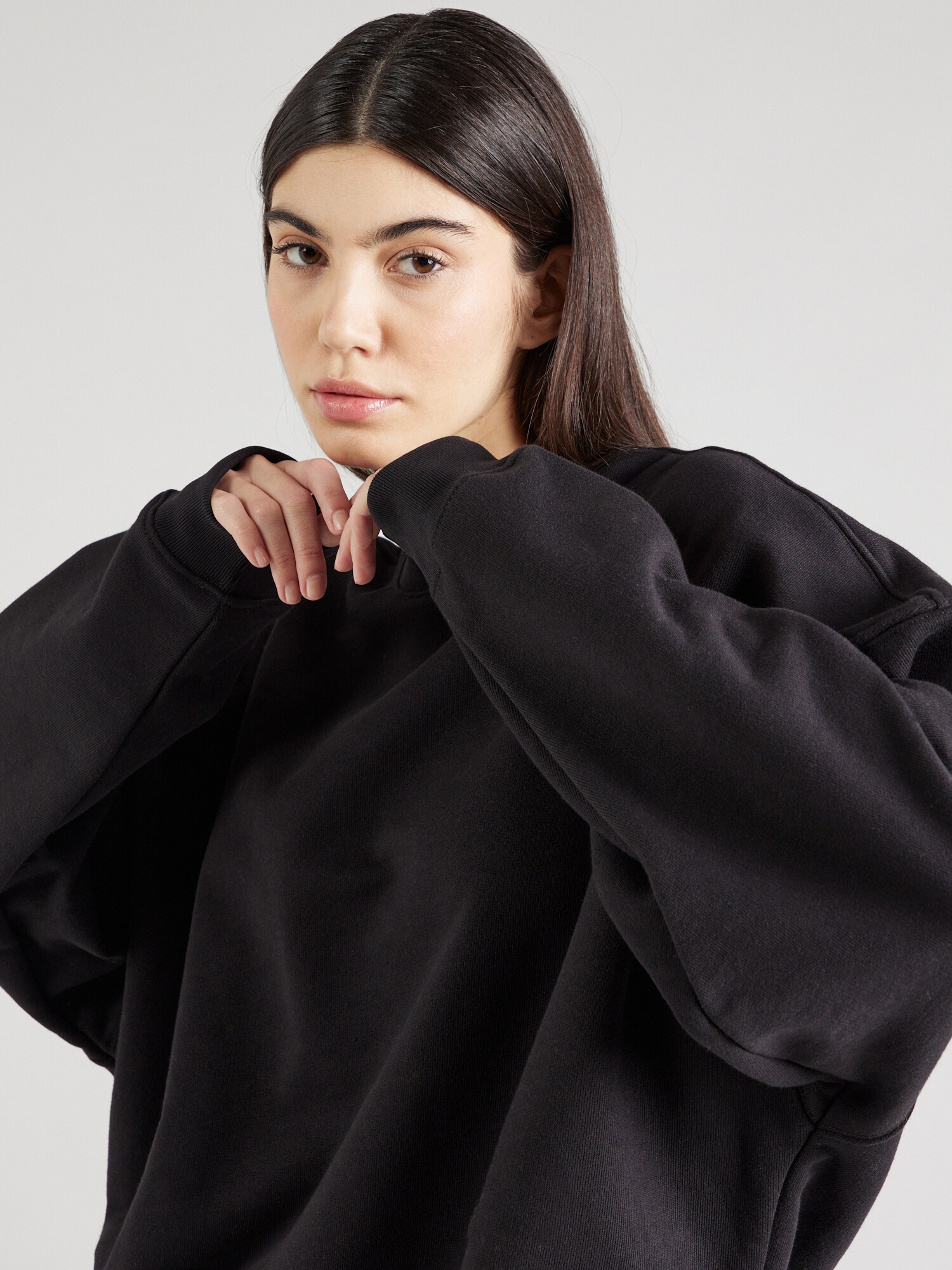 ALPHA INDUSTRIES Mikina 'Essentials' čierna (obrázok 5)