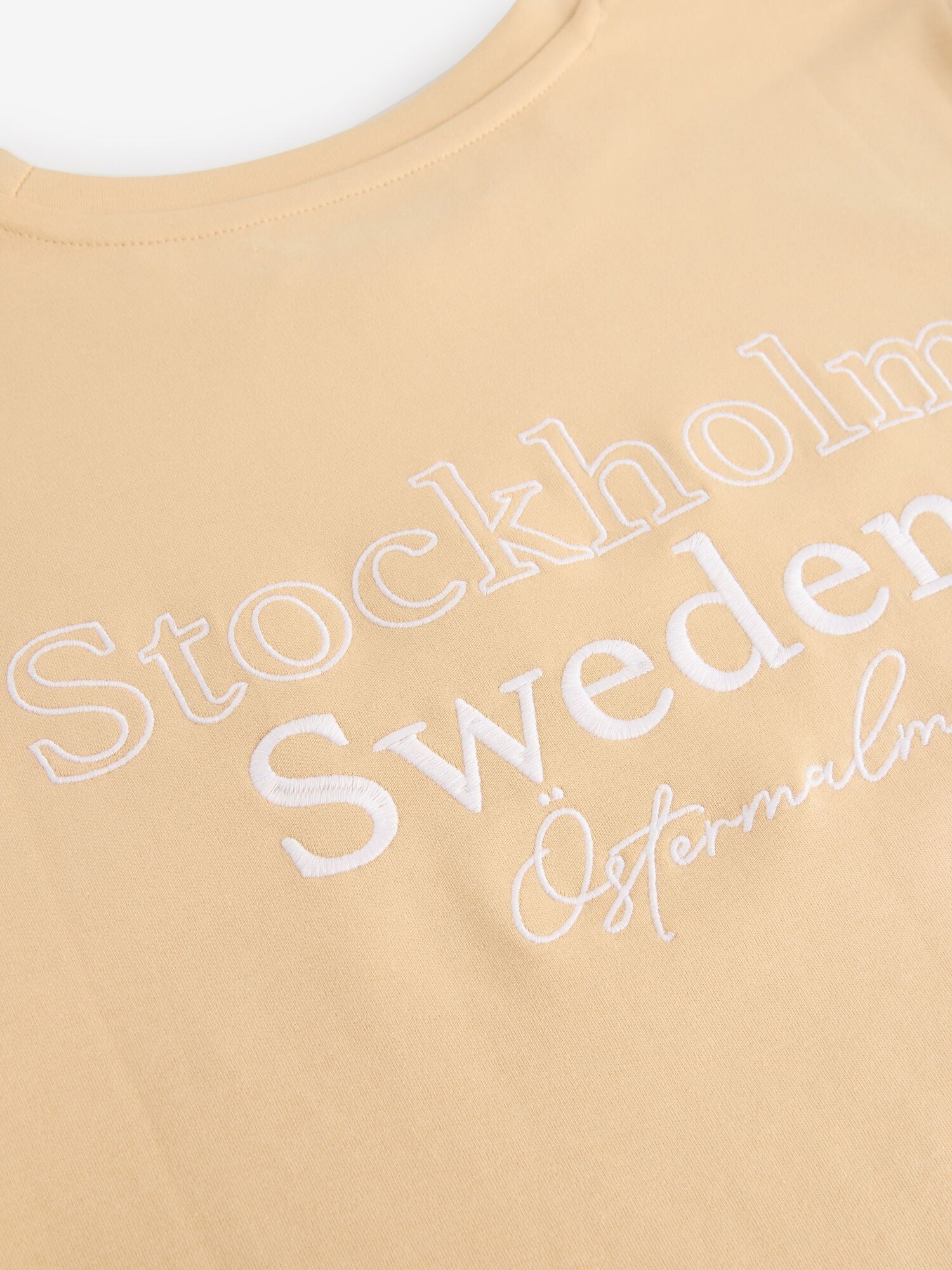 Thumbnail - Next T-Shirt