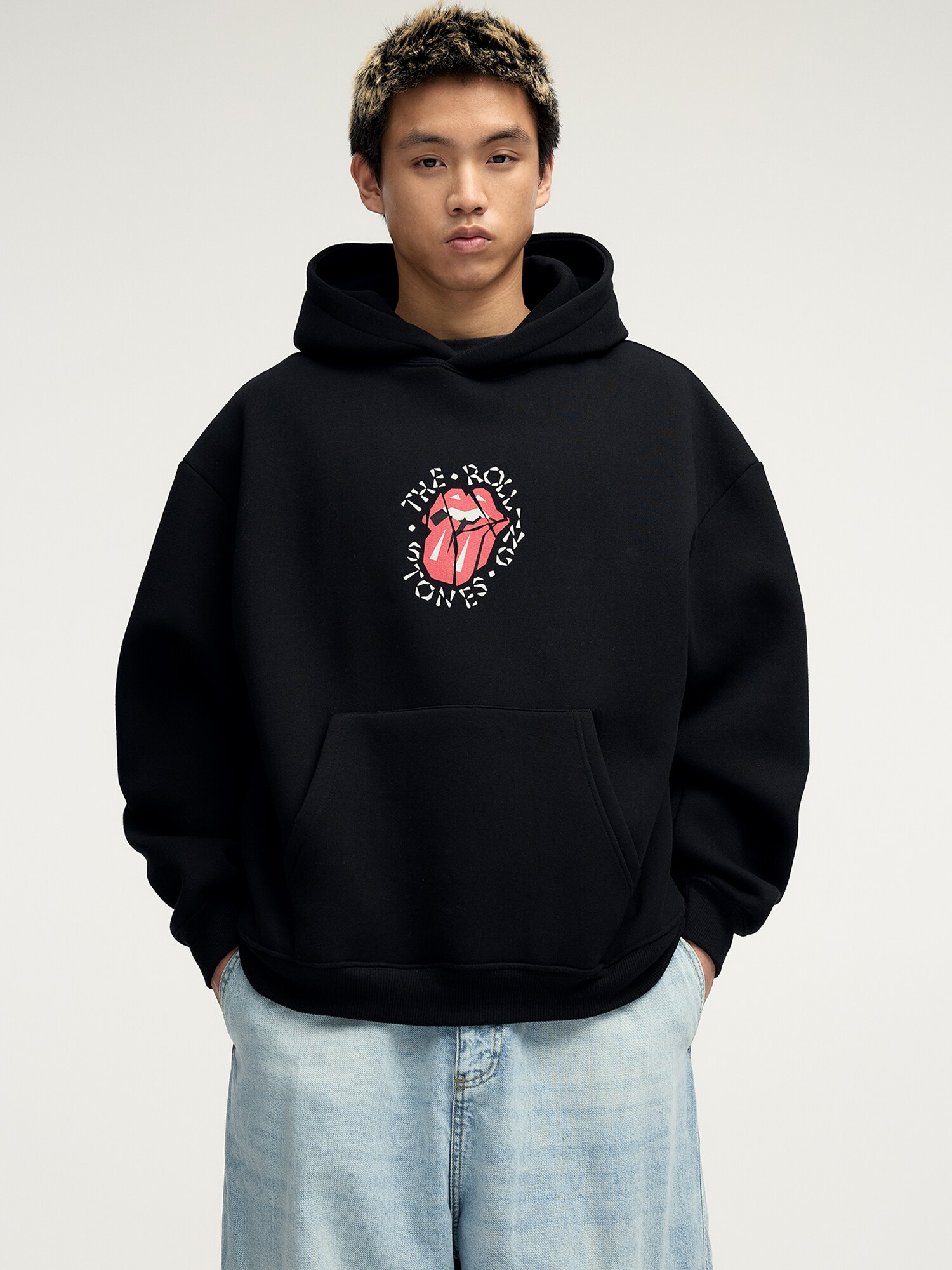 Pull&Bear Tréning póló  piros / fekete / fehér termék 2. képe