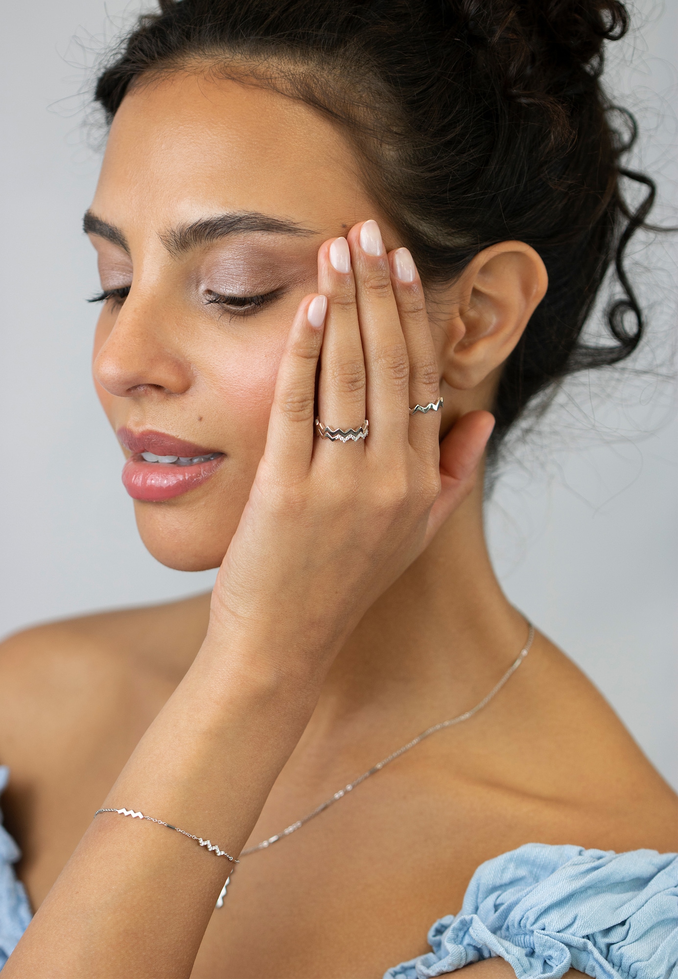 Thumbnail - Nana Kay Ring Rebel