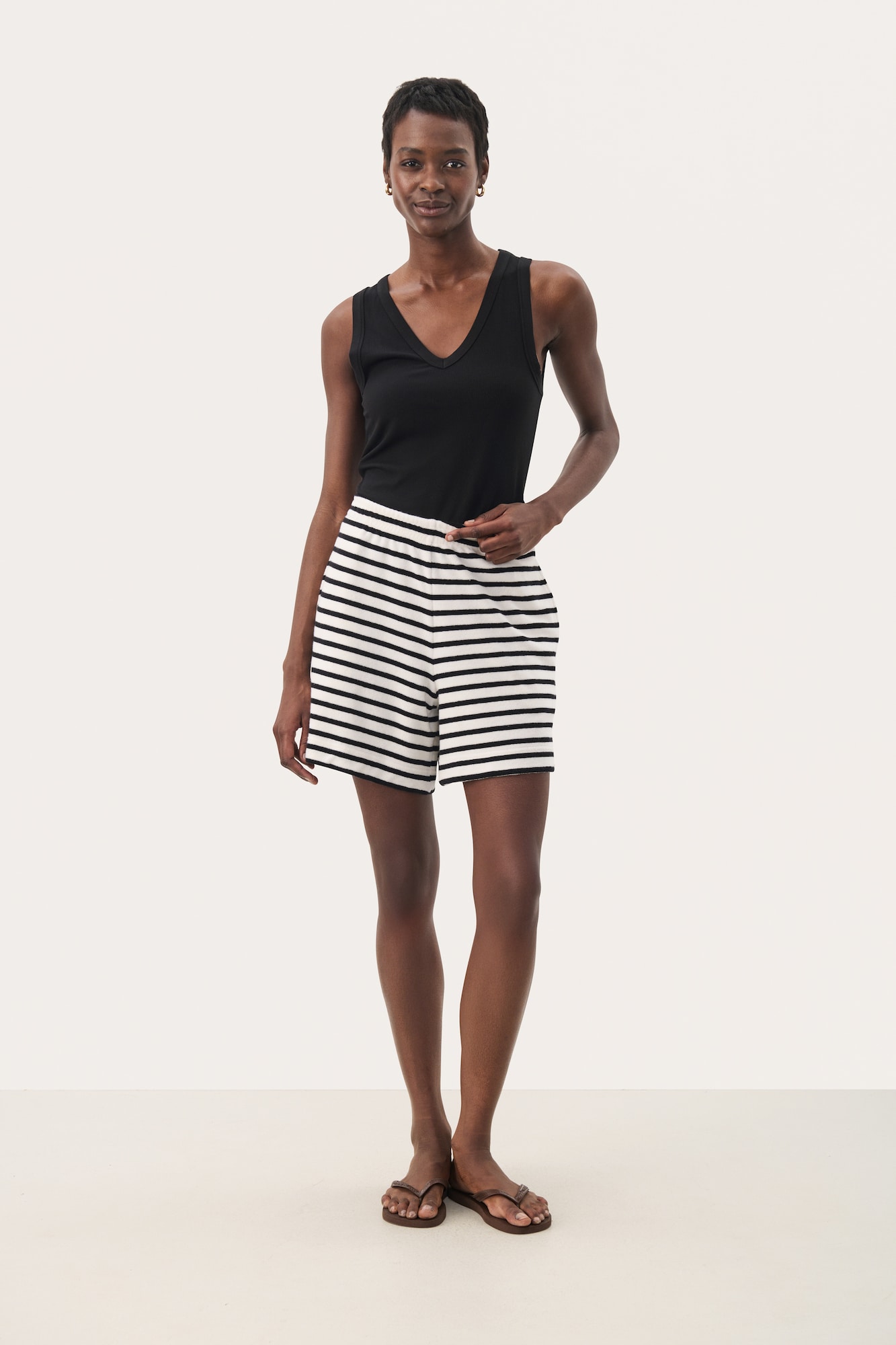 Thumbnail - Shorts 'Rosemaya '