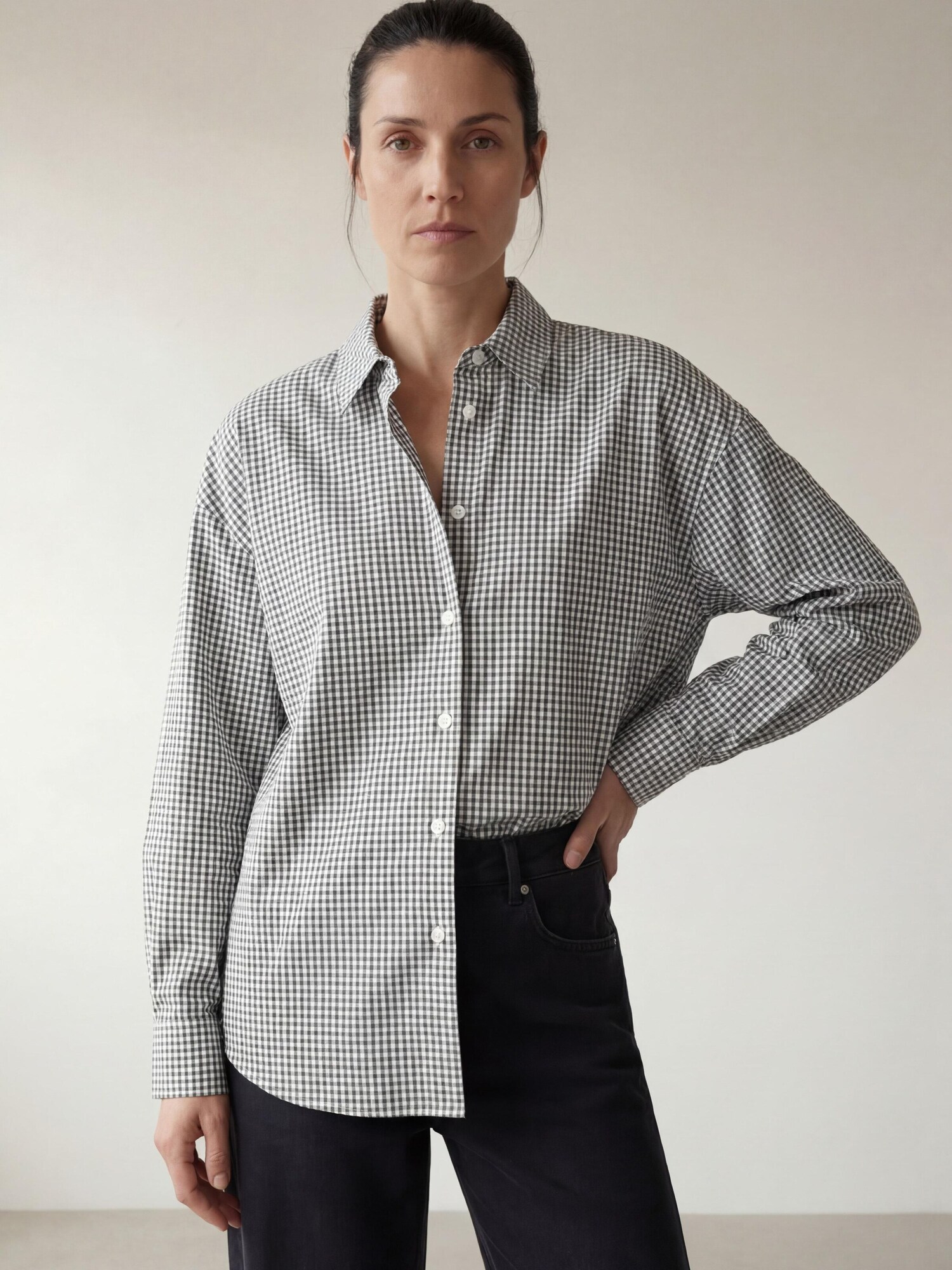 ARMIE Bluza 'The Carla Oversize Shirt' bijela
