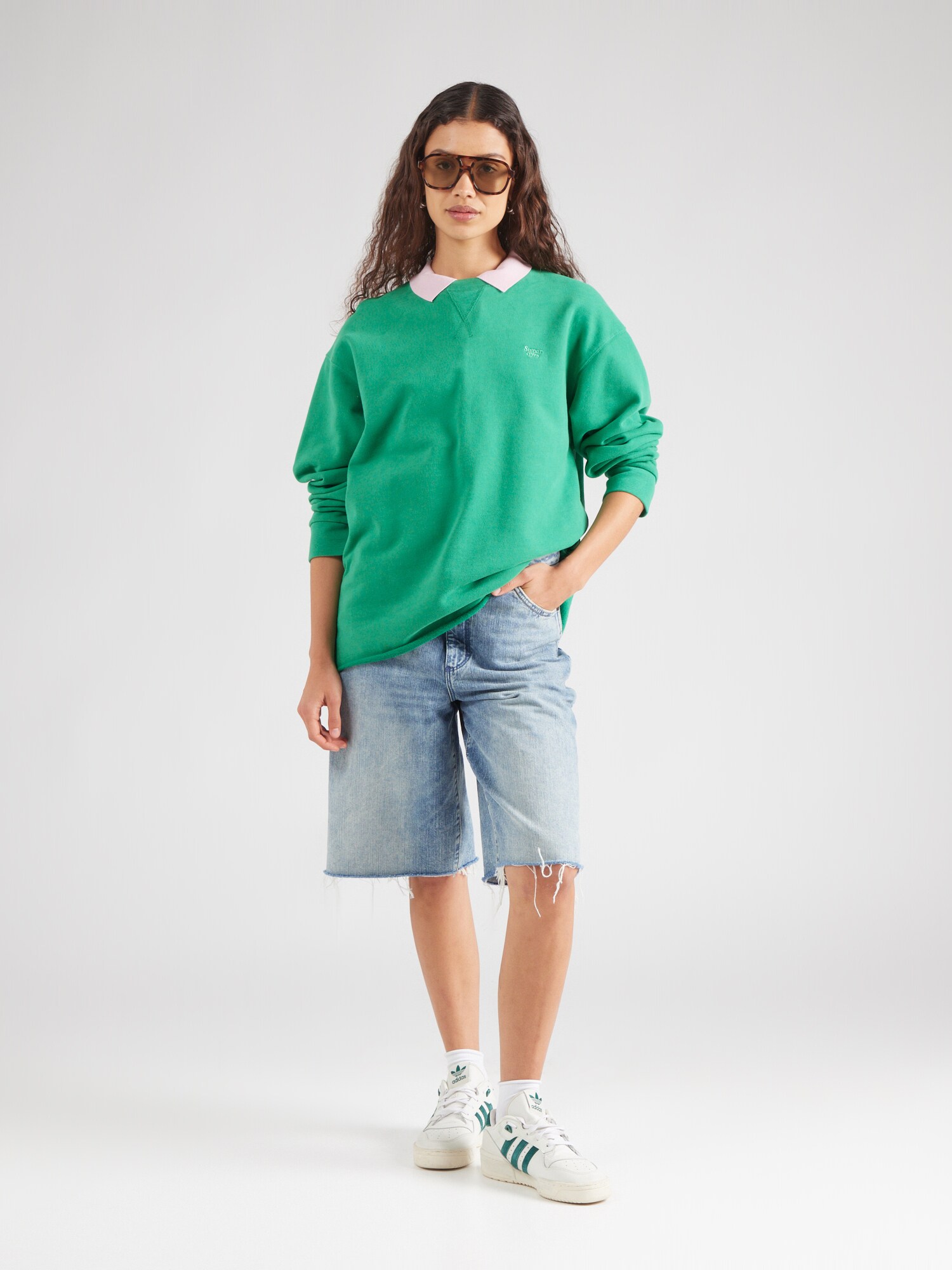 Thumbnail - Superdry Sweatshirt Studios