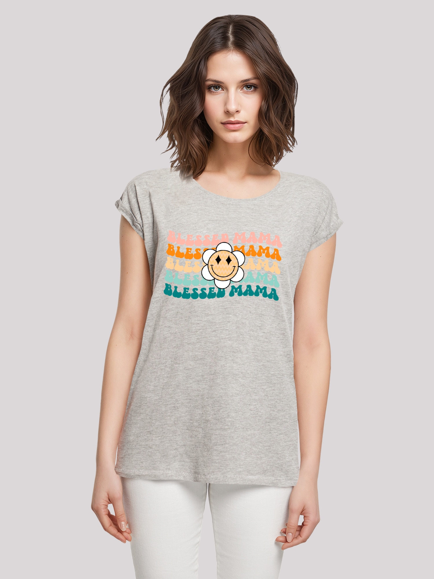 Thumbnail - T-Shirt 'Mothers Day Blessed Mama Playful Lettering Vintage Inspired'