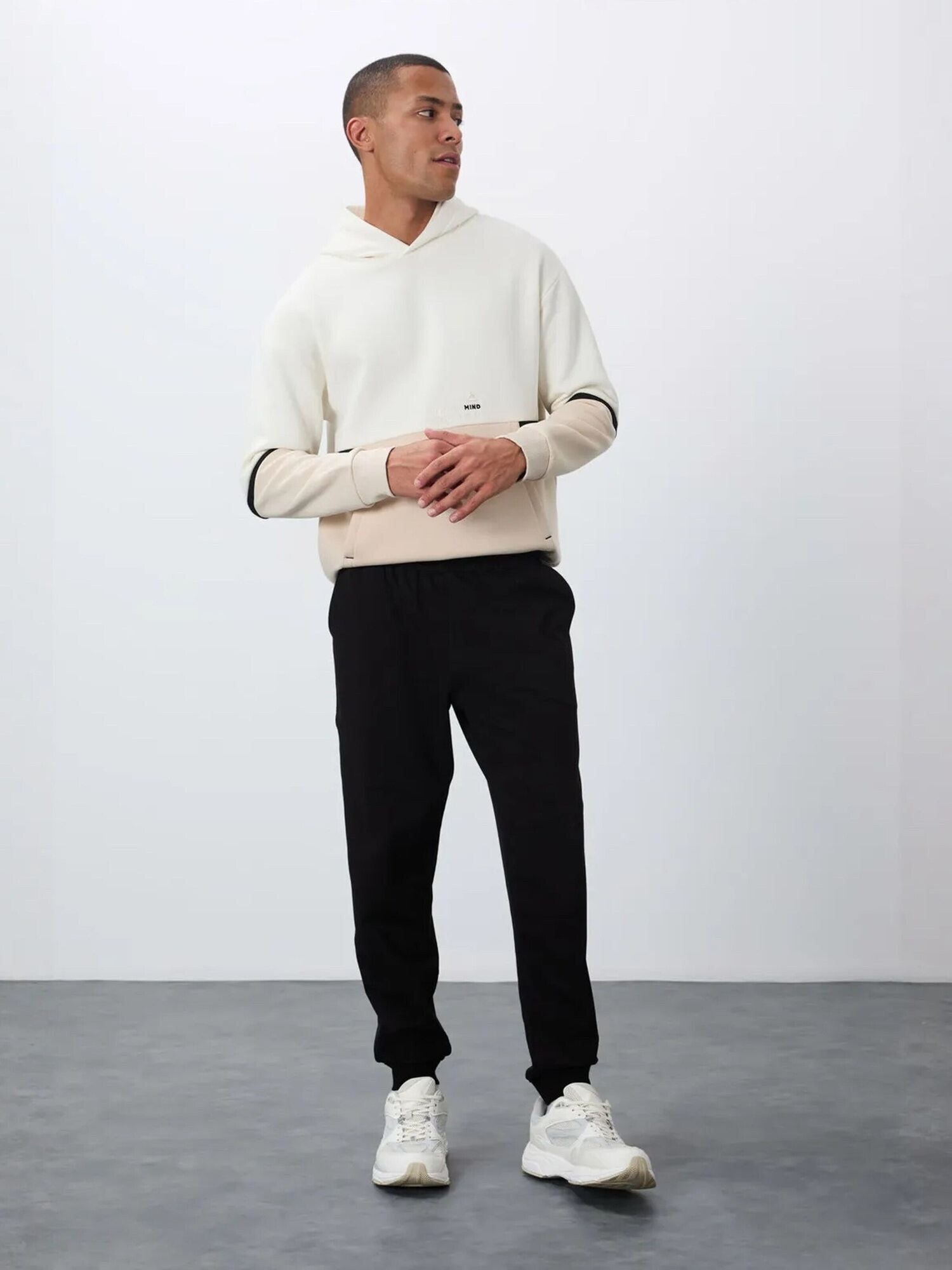 Tommy Life Sportske hlače 'Jogginghose' crna