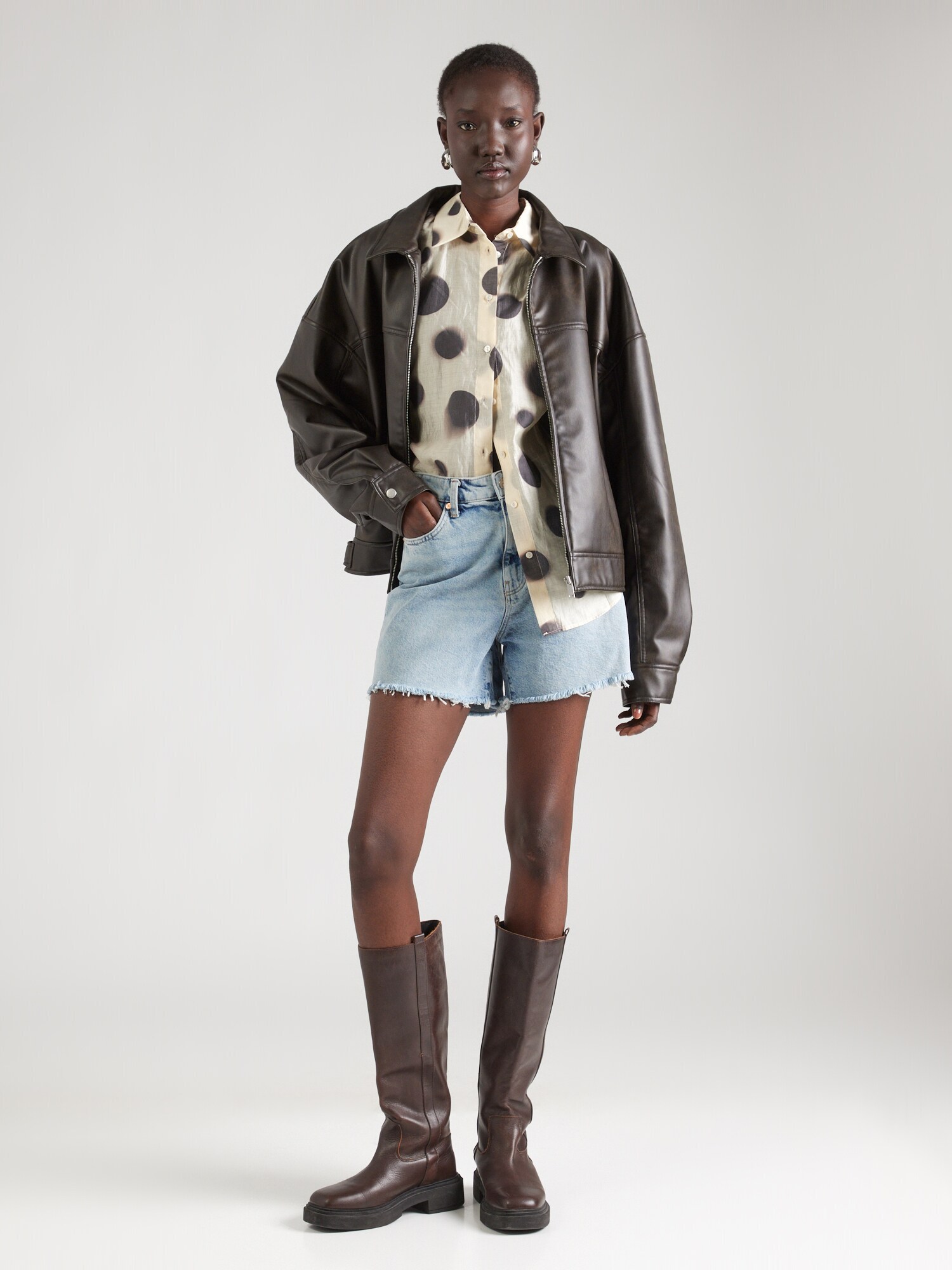 Thumbnail - Shorts 'MILLIE'
