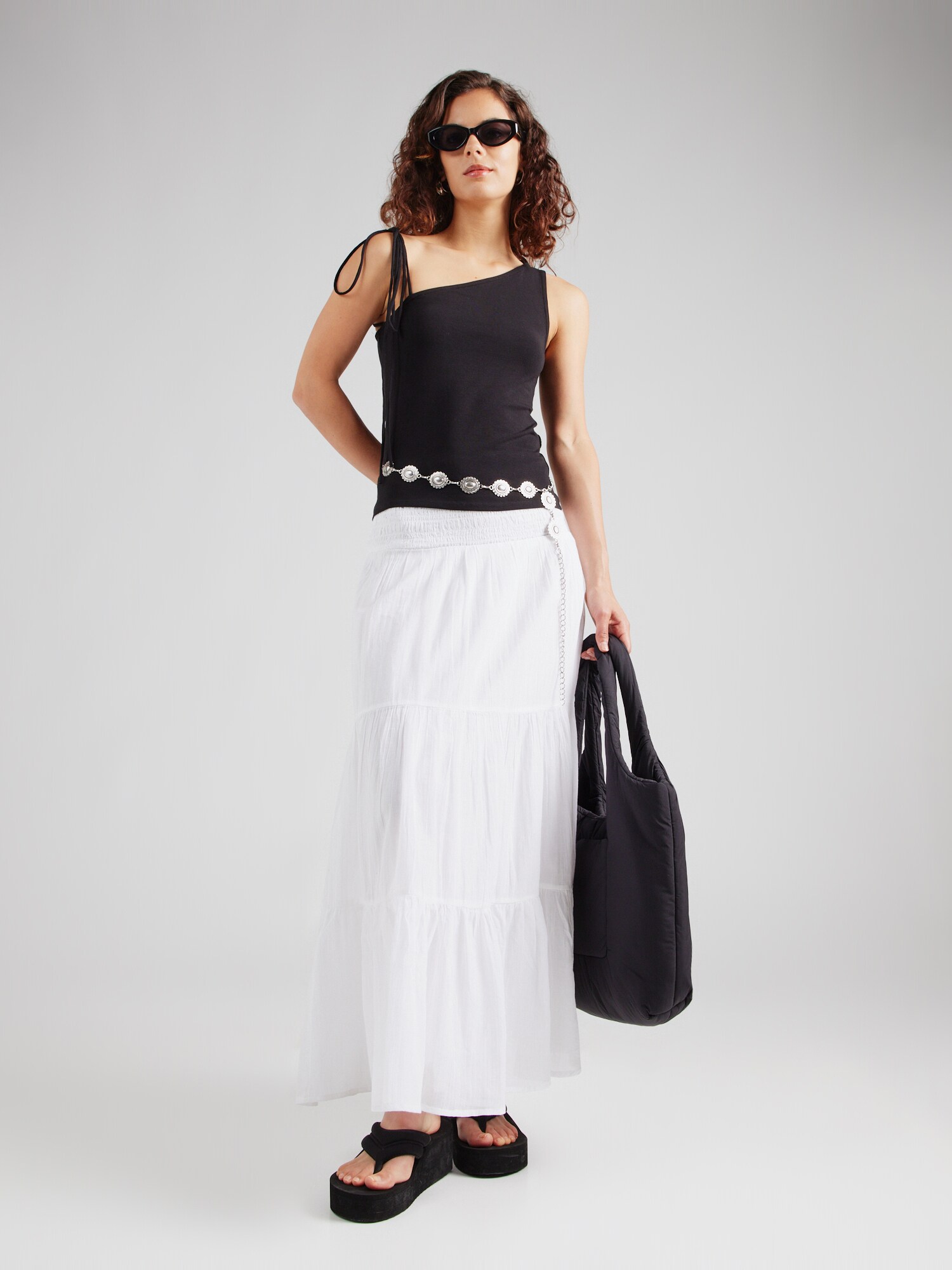 Thumbnail - WEEKDAY Top Chloe
