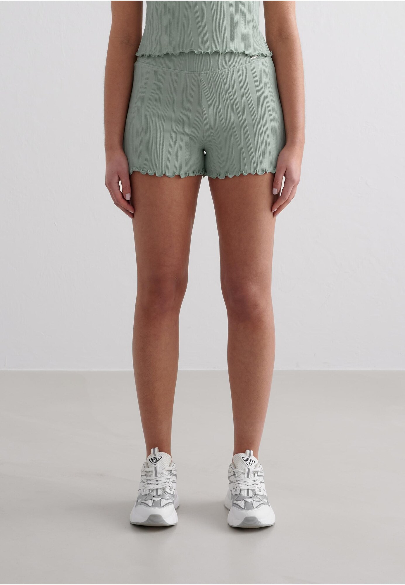 Thumbnail - Shorts