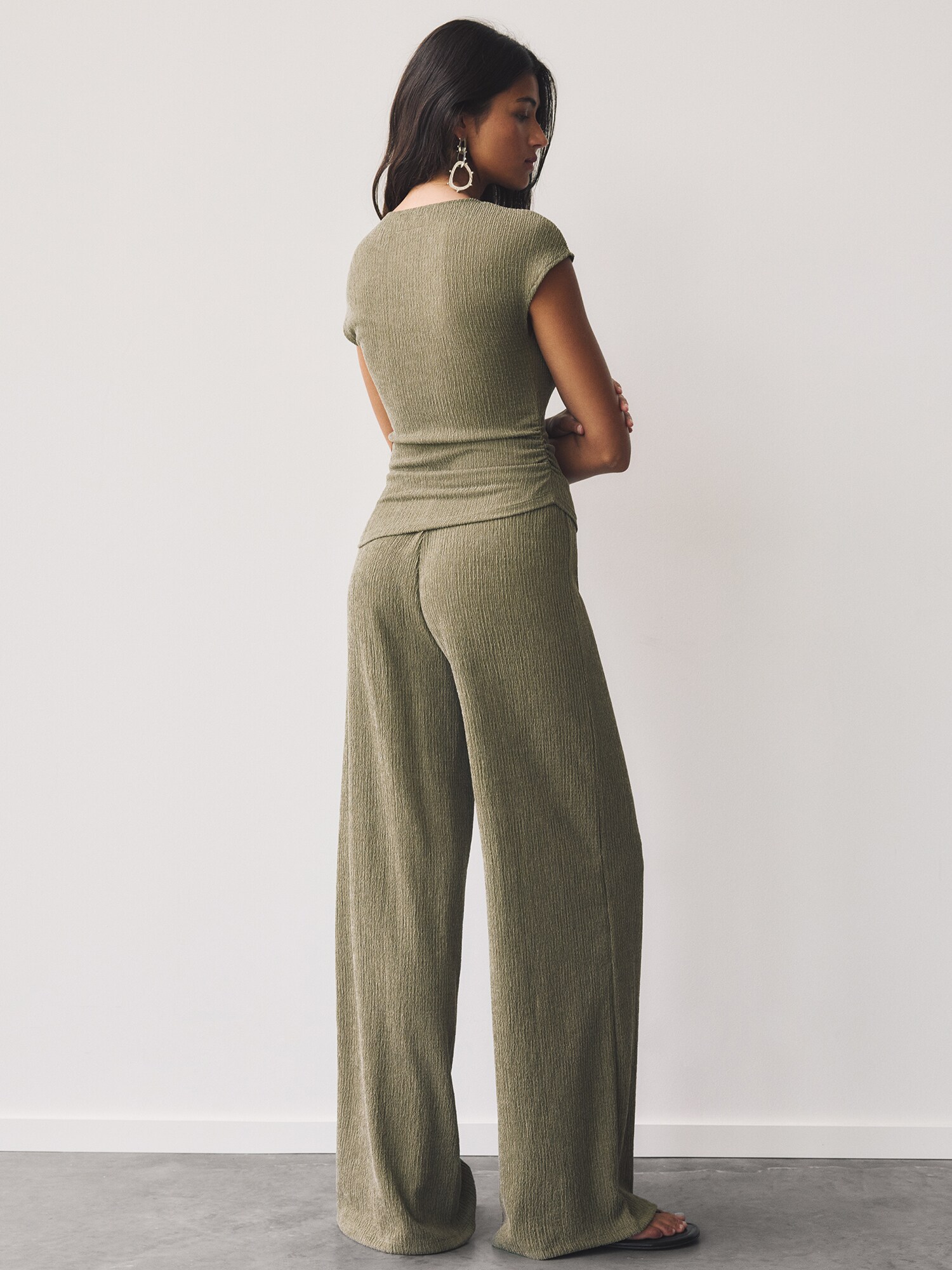 Pull&Bear Nohavice kaki (obrázok 3)
