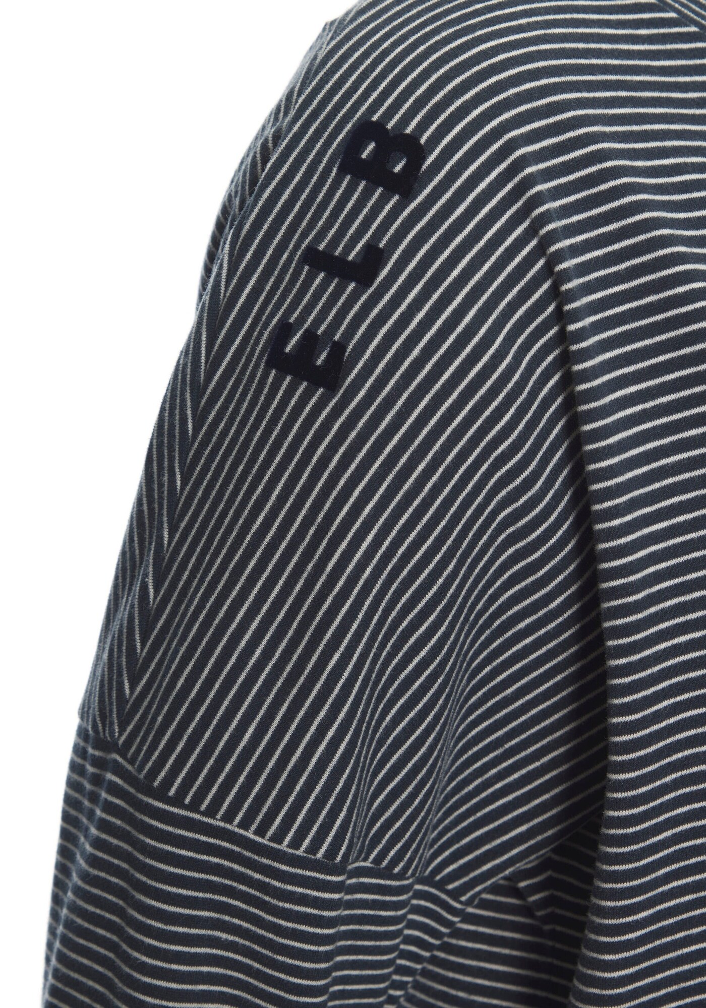 Thumbnail - Shirt