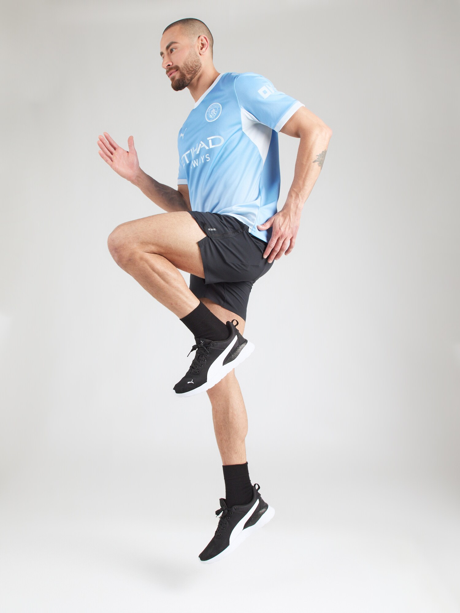 PUMA Camiseta de fútbol 'Manchester City Heimtrikot 2026/27' azul cian / blanco – imagen 3