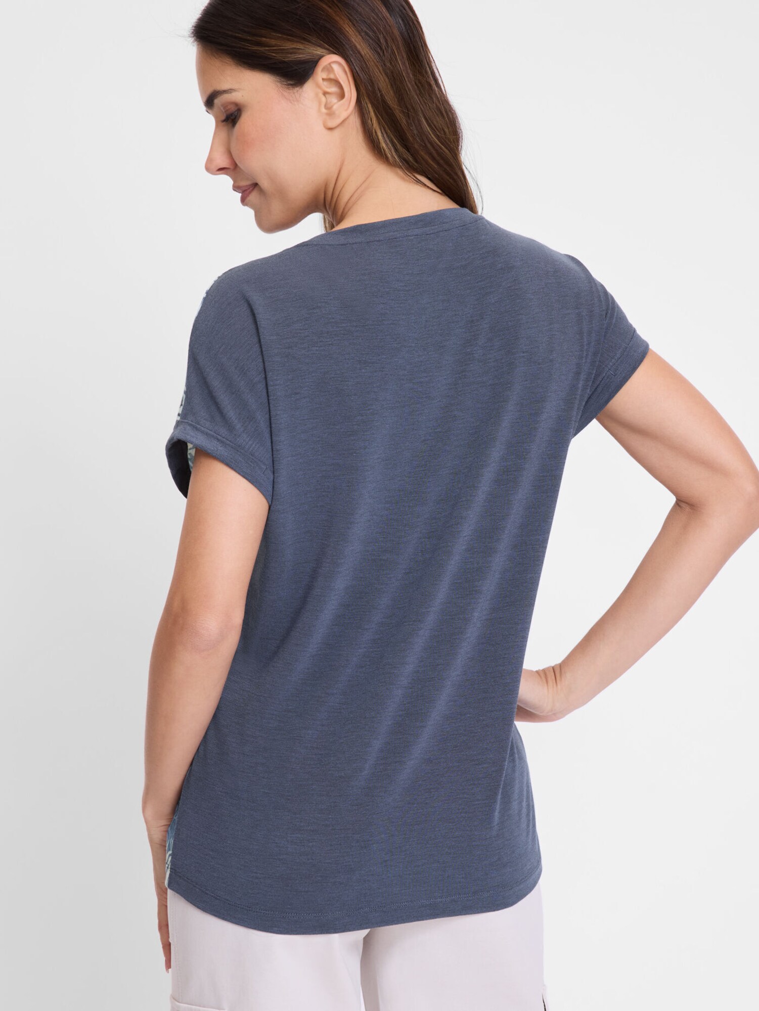 Thumbnail - Olsen T-Shirt Rückseite mit zarter Glanzoptik