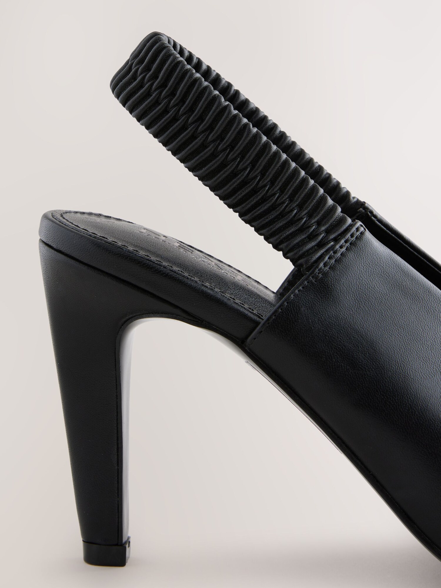 Thumbnail - Next Slingpumps