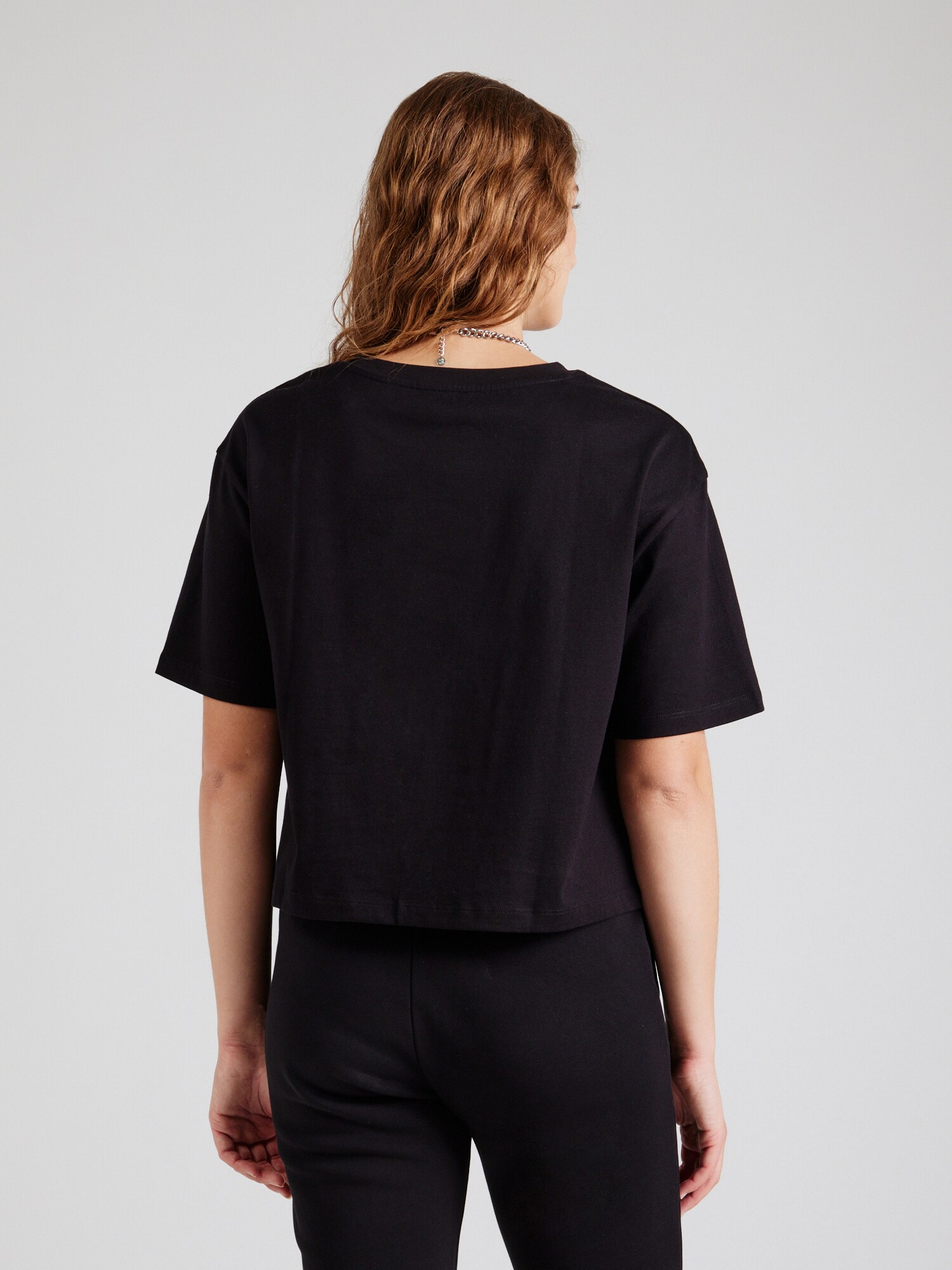 Thumbnail - T-Shirt