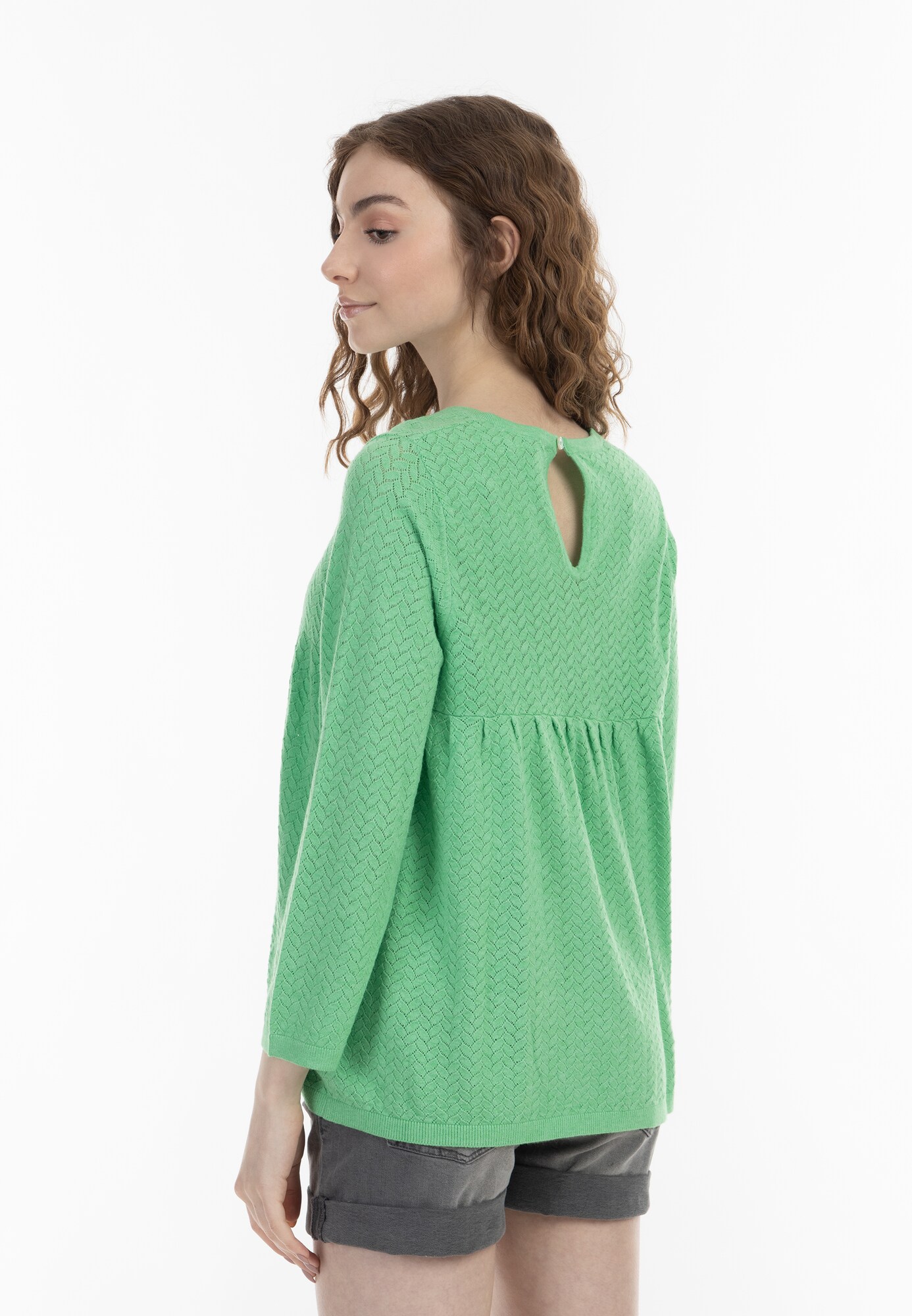 Thumbnail - MYMO Pullover