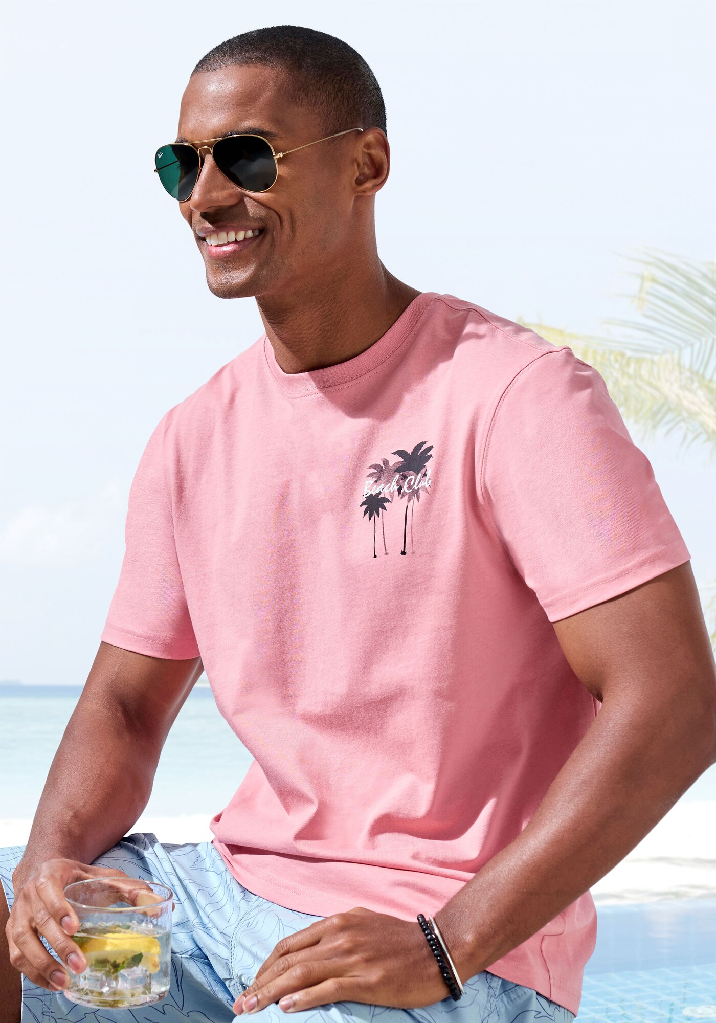 Thumbnail - BEACH TIME T-Shirt
