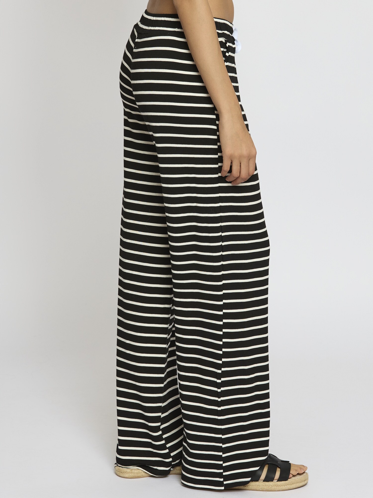 Thumbnail - Lilavie Hose Sveaa