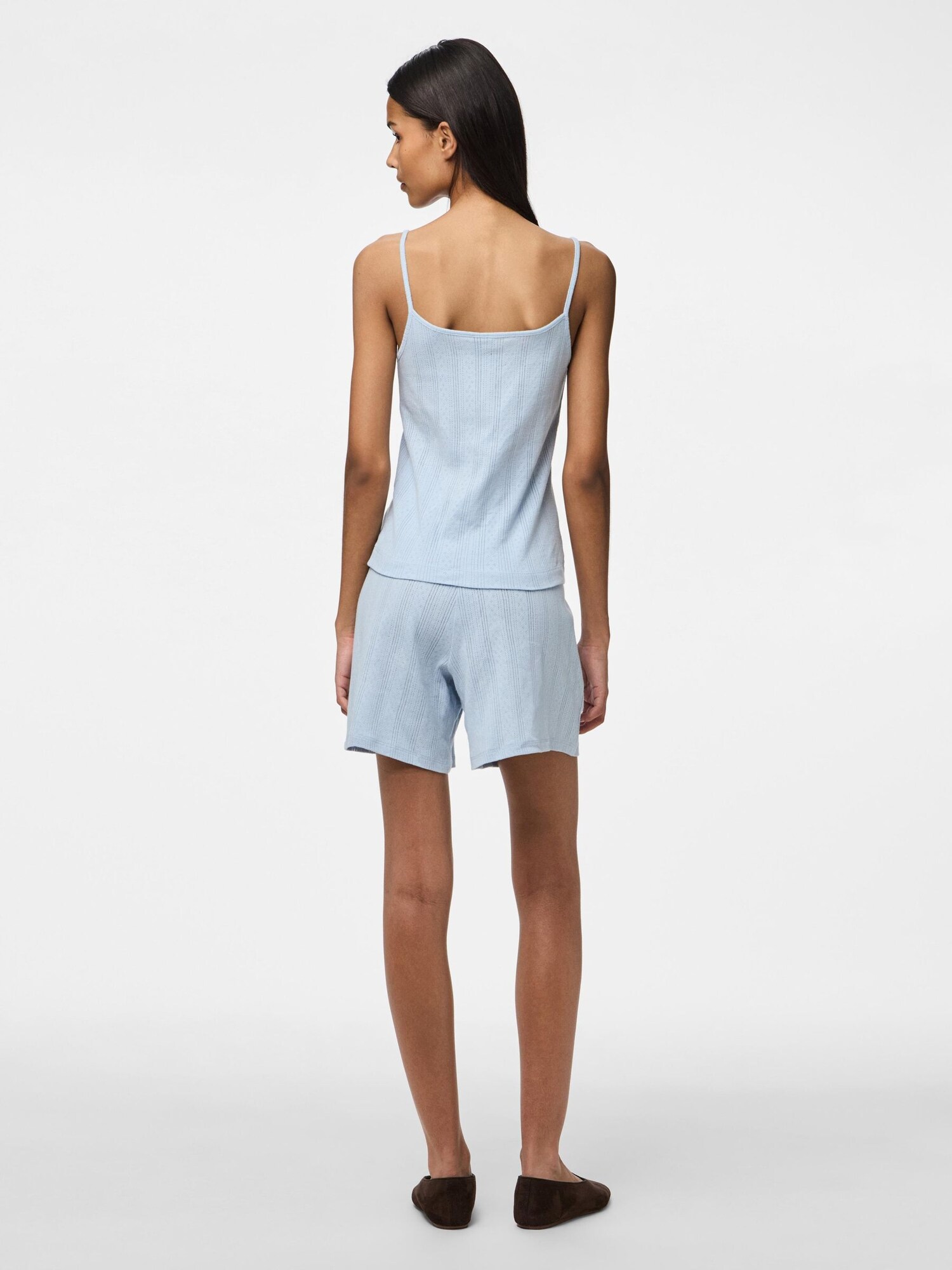 Thumbnail - PIECES Shorts