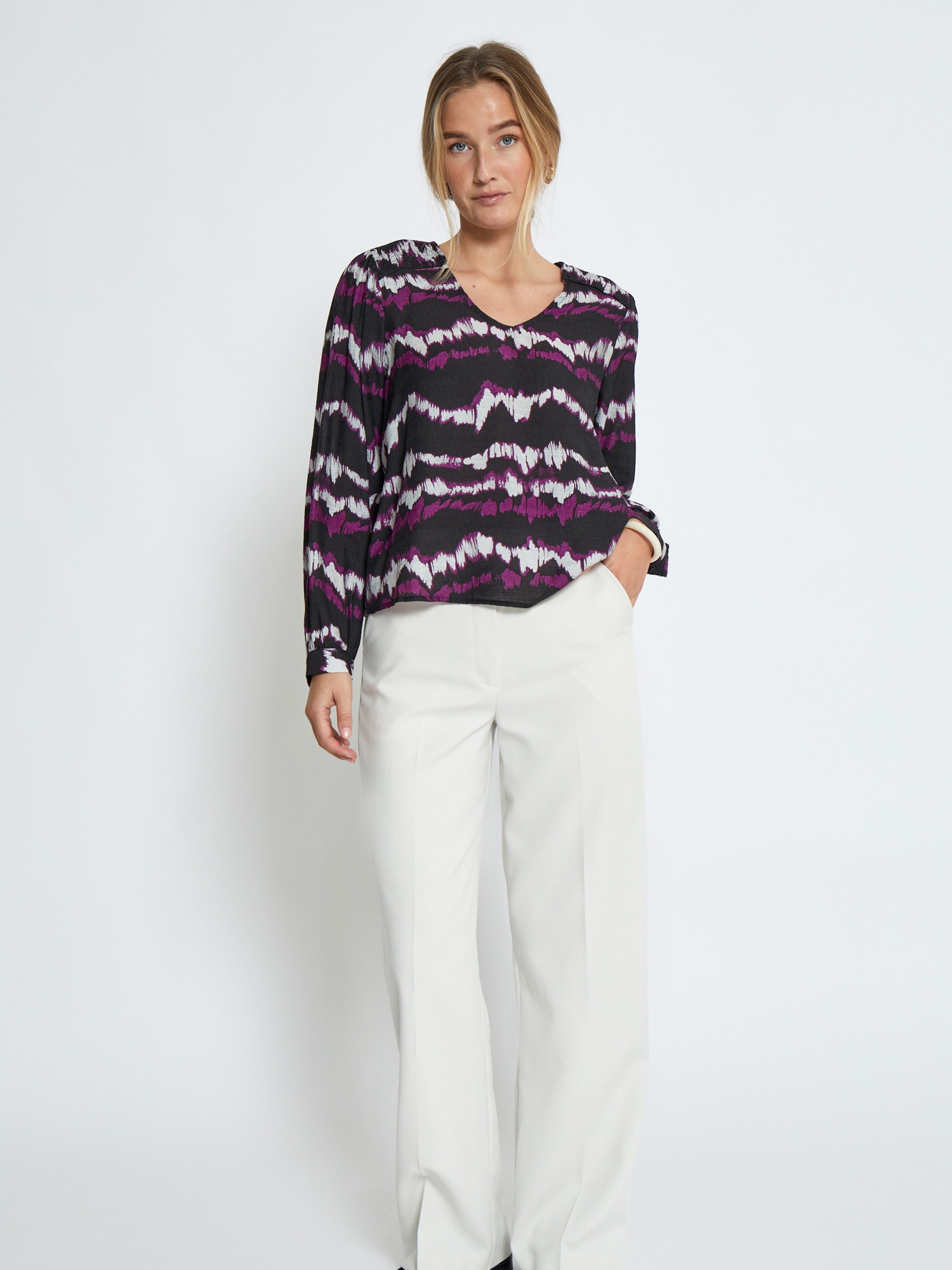 Thumbnail - Peppercorn Bluse Parisa