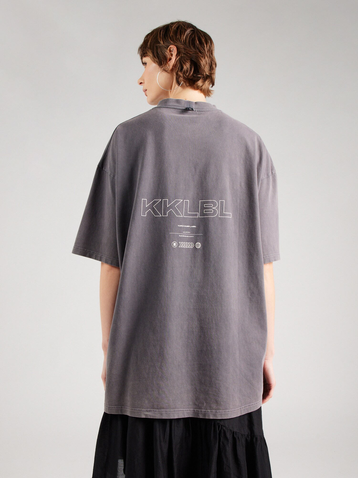 Thumbnail - T-Shirt