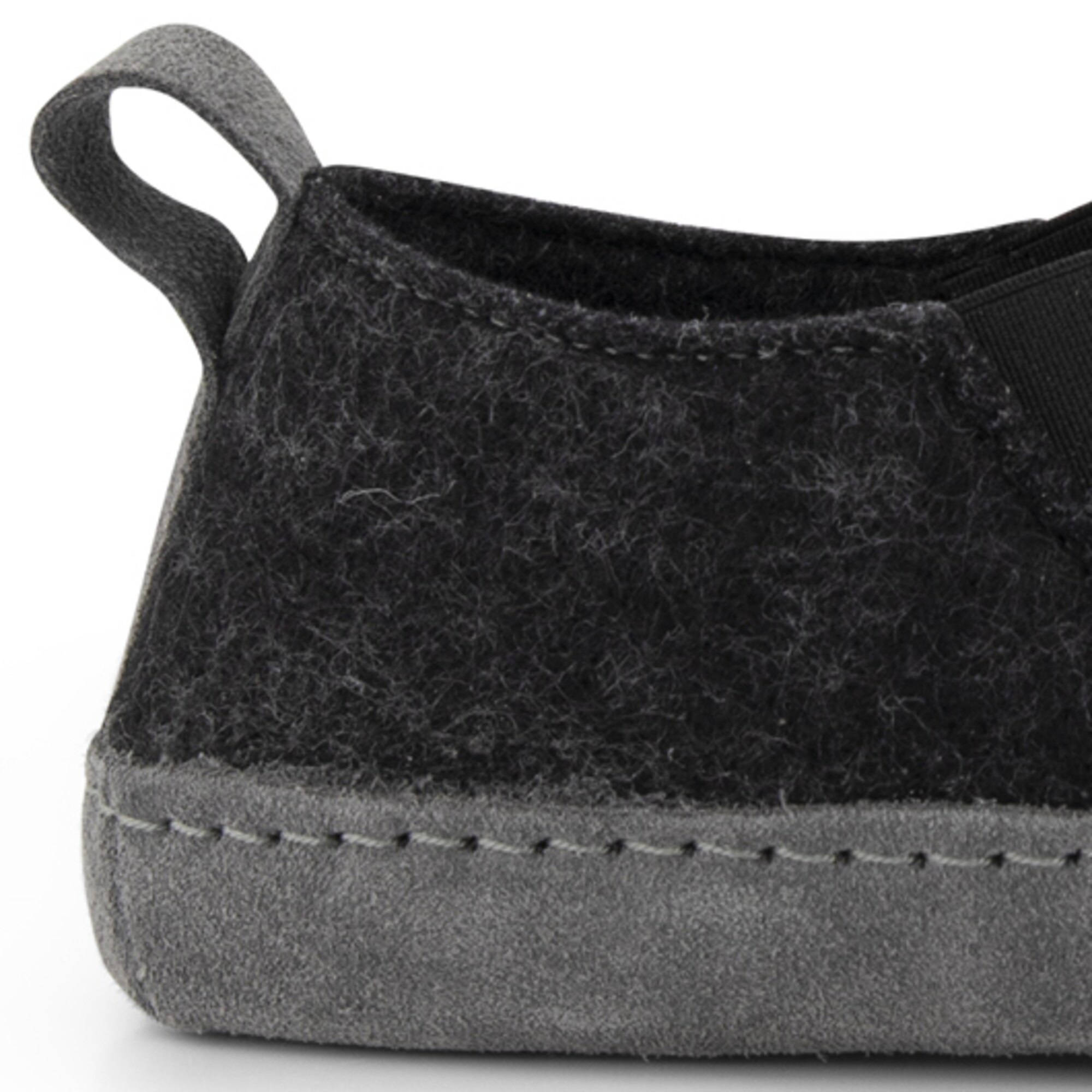 Thumbnail - Slipper