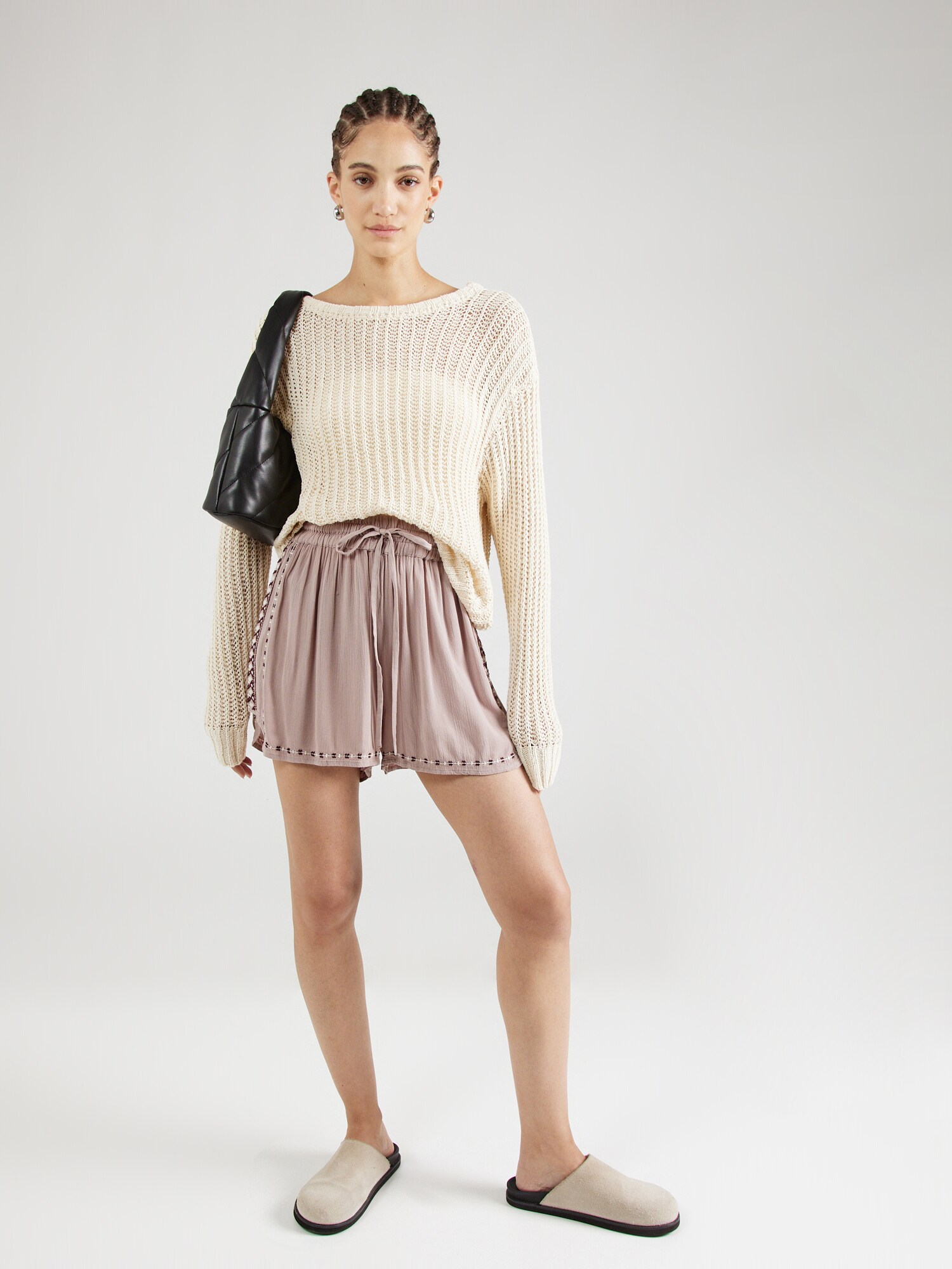 Thumbnail - Shorts 'Betty'