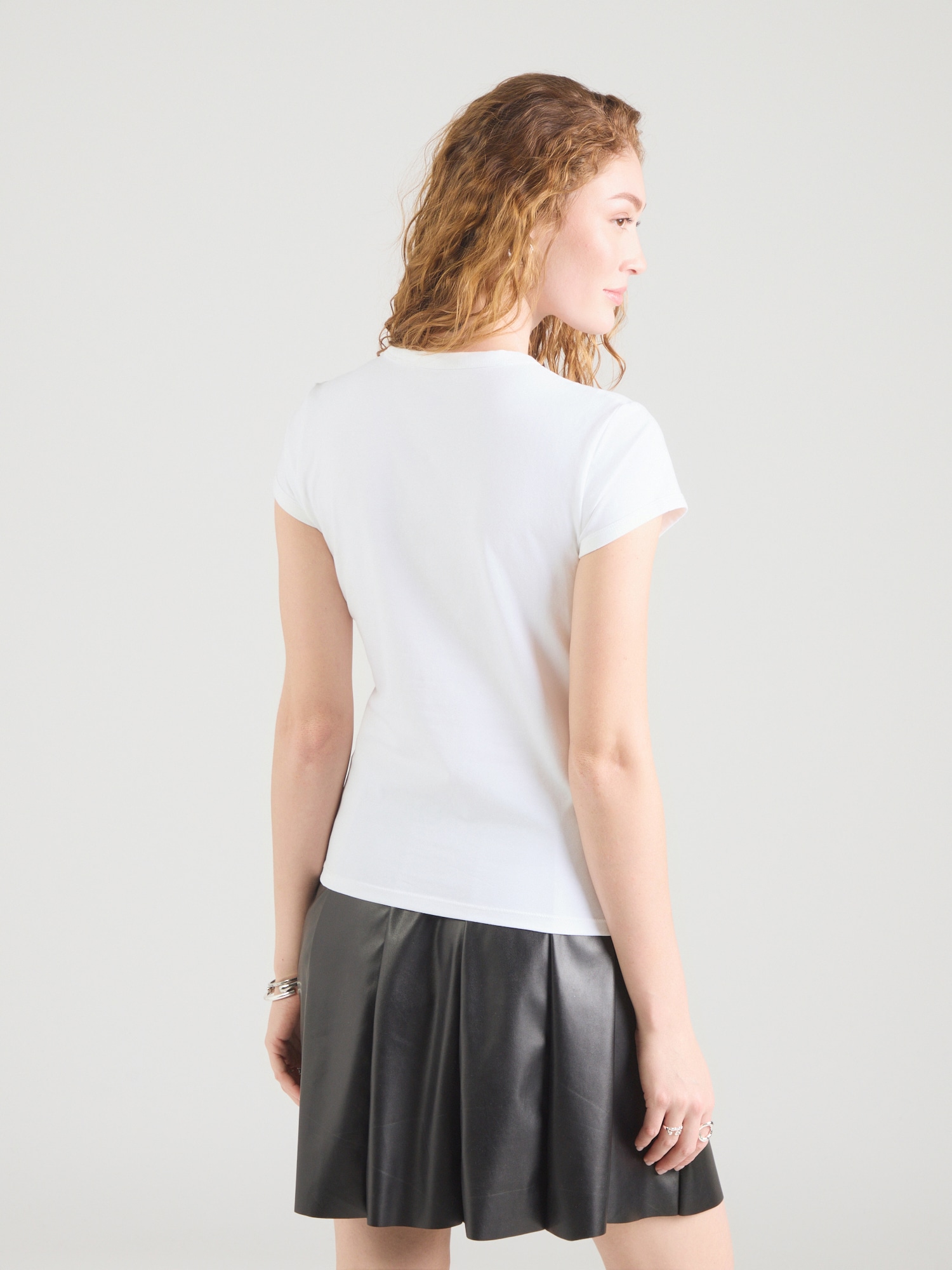 Calvin Klein Jeans Camiseta 'Slim Monogram - Pride'  turquesa / rosa / negro / blanco – imagen 8