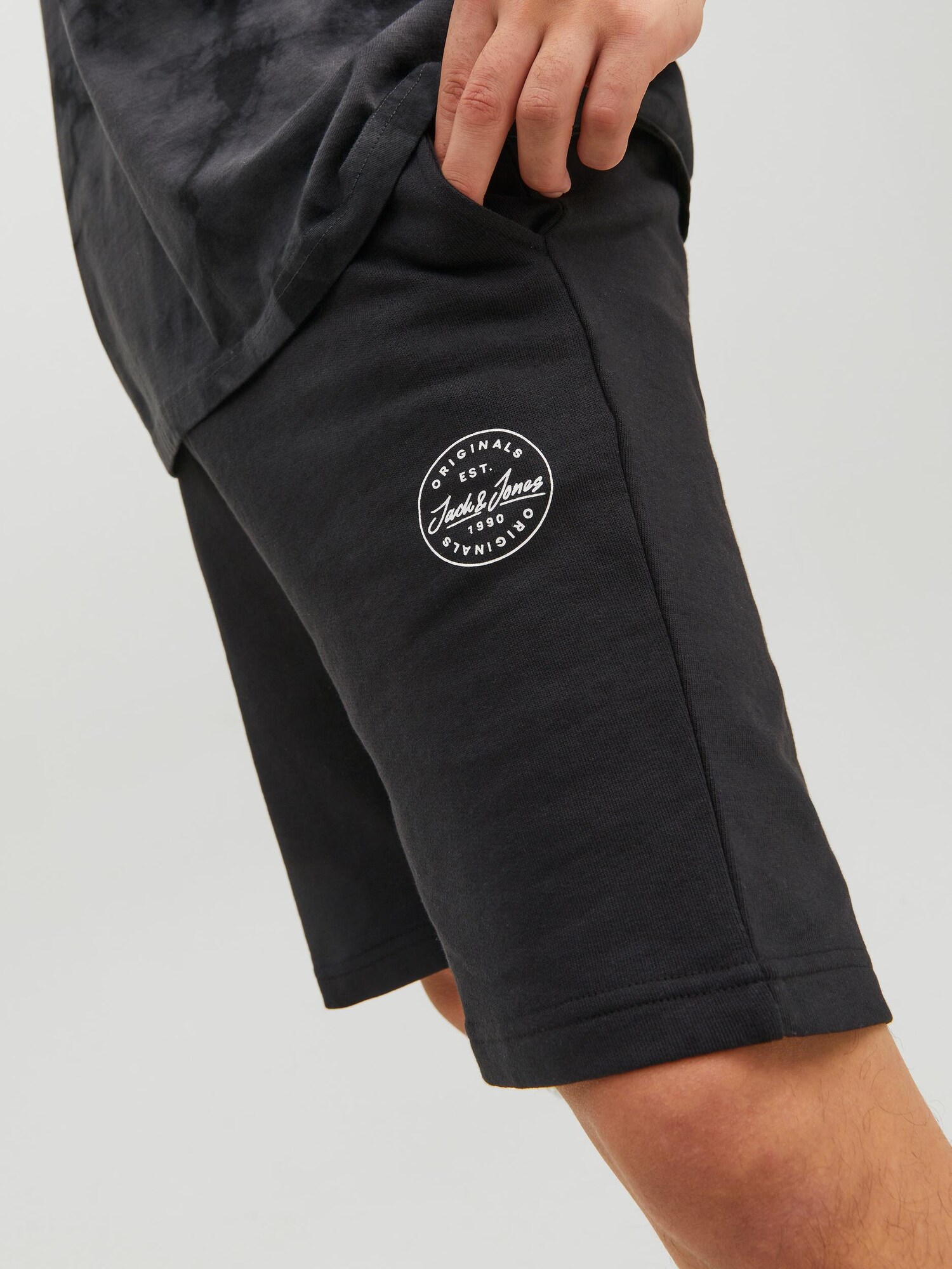 JACK & JONES Nohavice 'Shark' čierna / biela (obrázok 5)