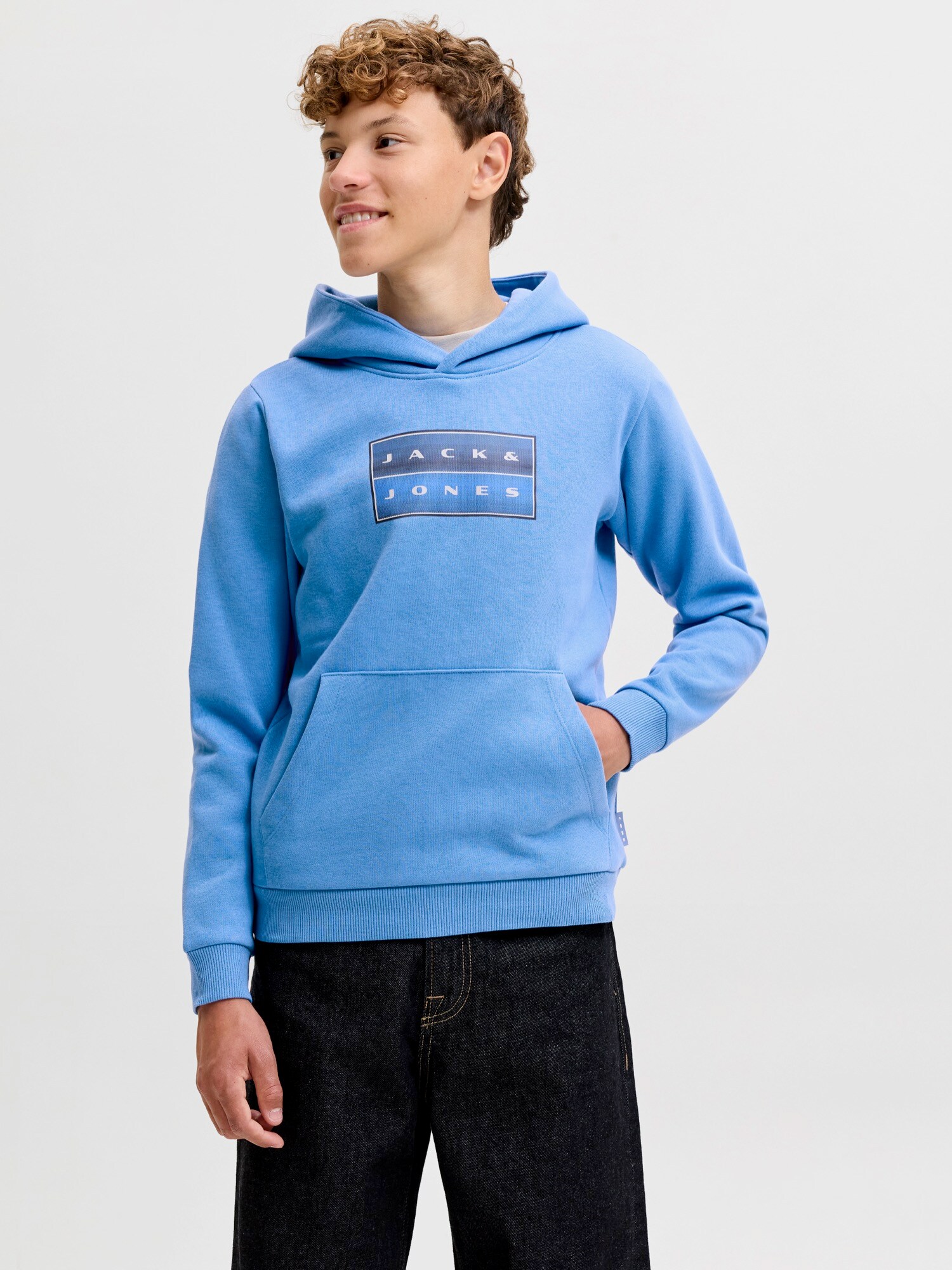 Jack & Jones Junior Mikina 'JCOFusion'  modrá / tmavomodrá / čierna / biela