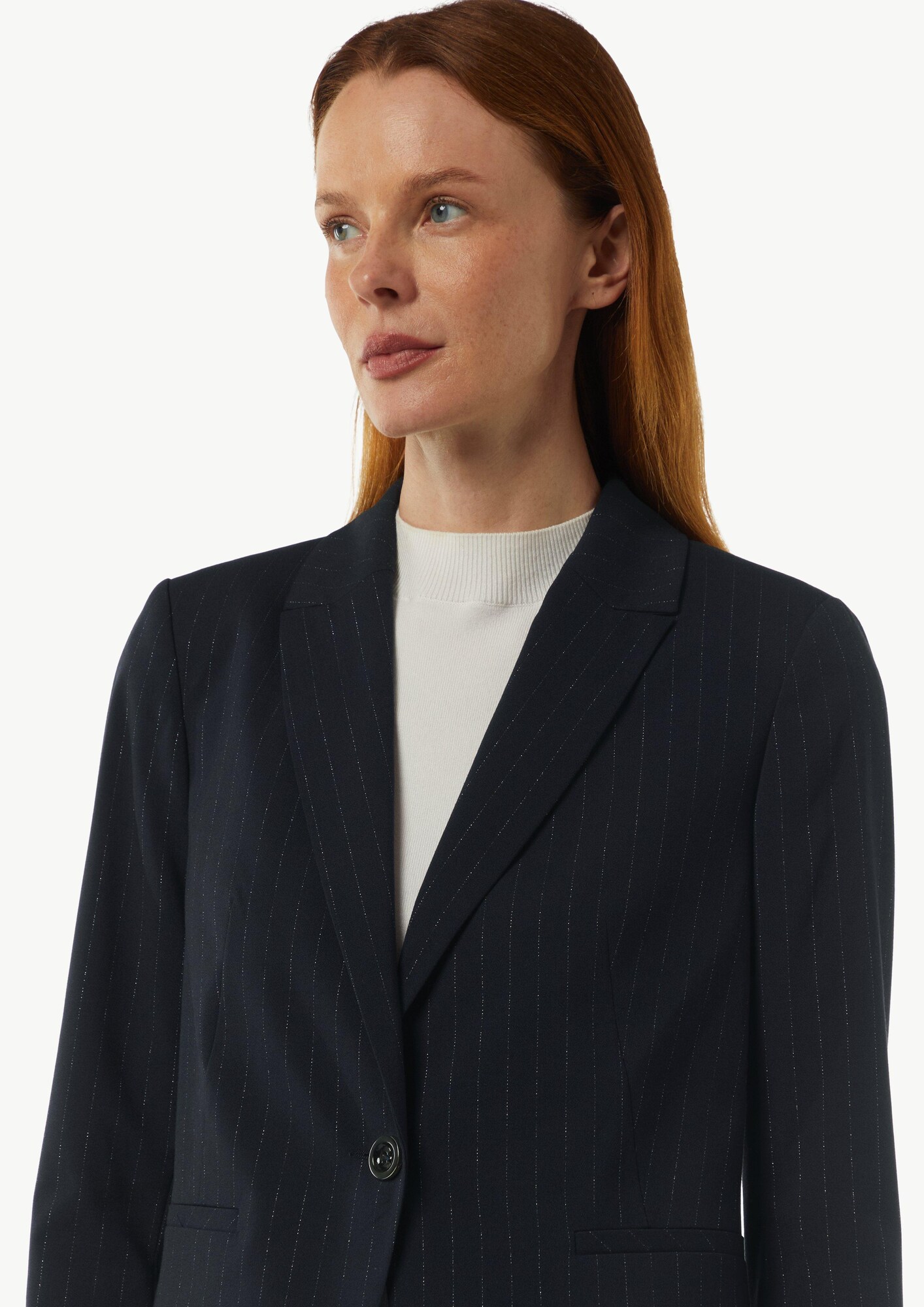 Thumbnail - Blazer
