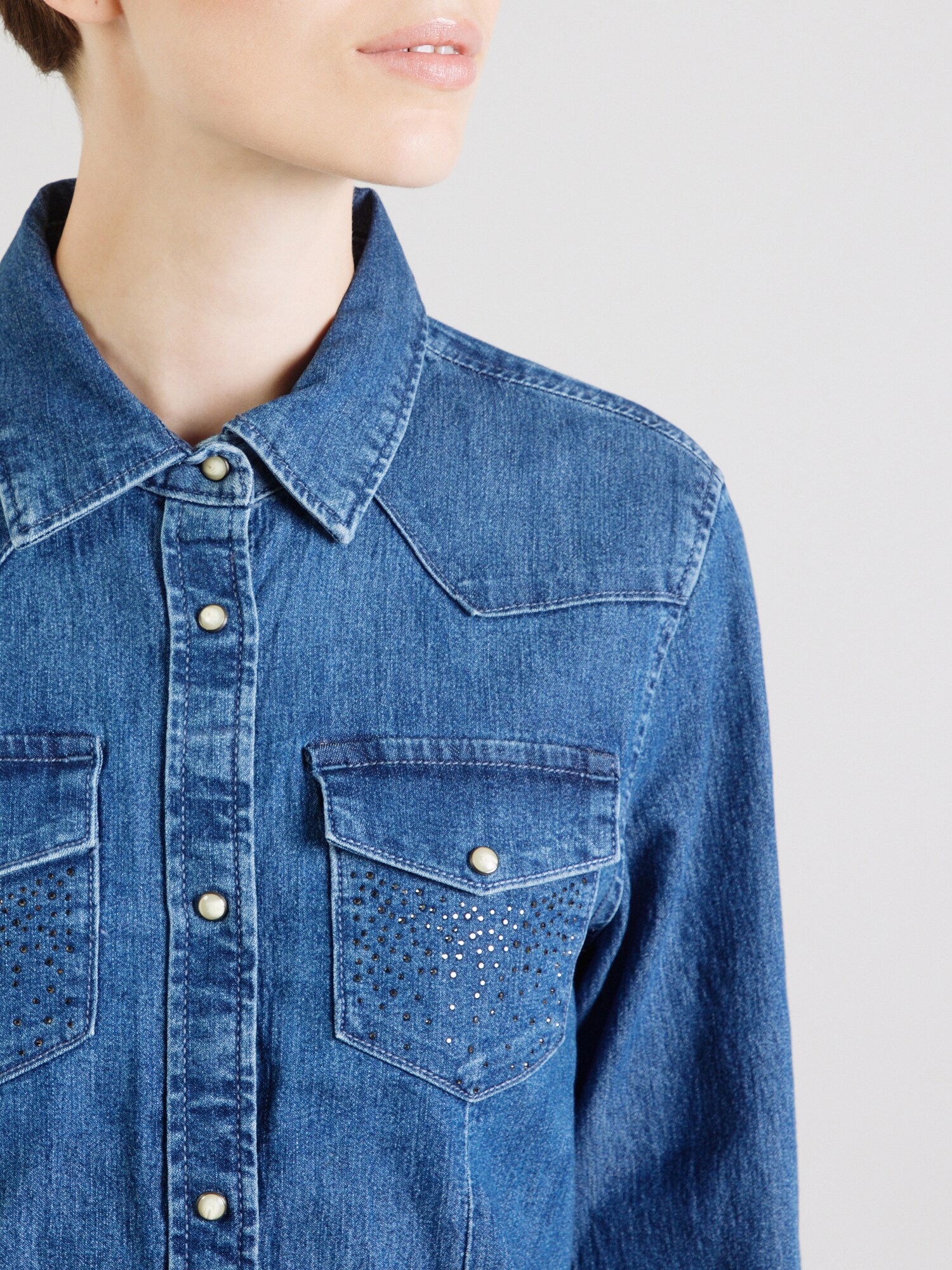 ONLY Blúzka 'ONLSASIA' modrá denim (obrázok 5)
