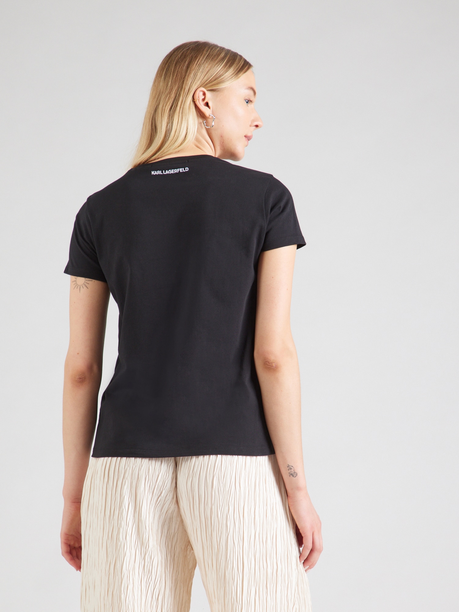 Thumbnail - T-Shirt 'ESSENTIAL'