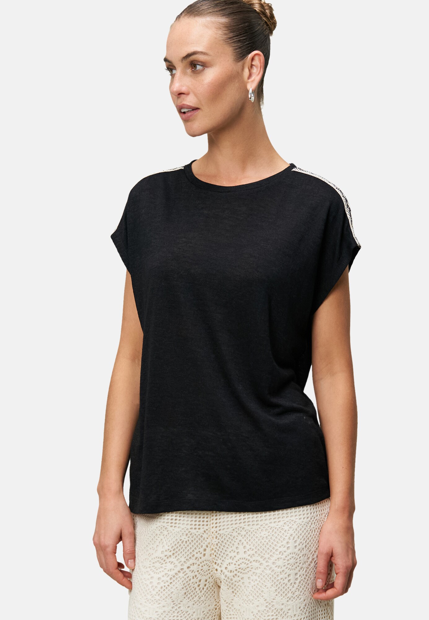 Thumbnail - Shirt