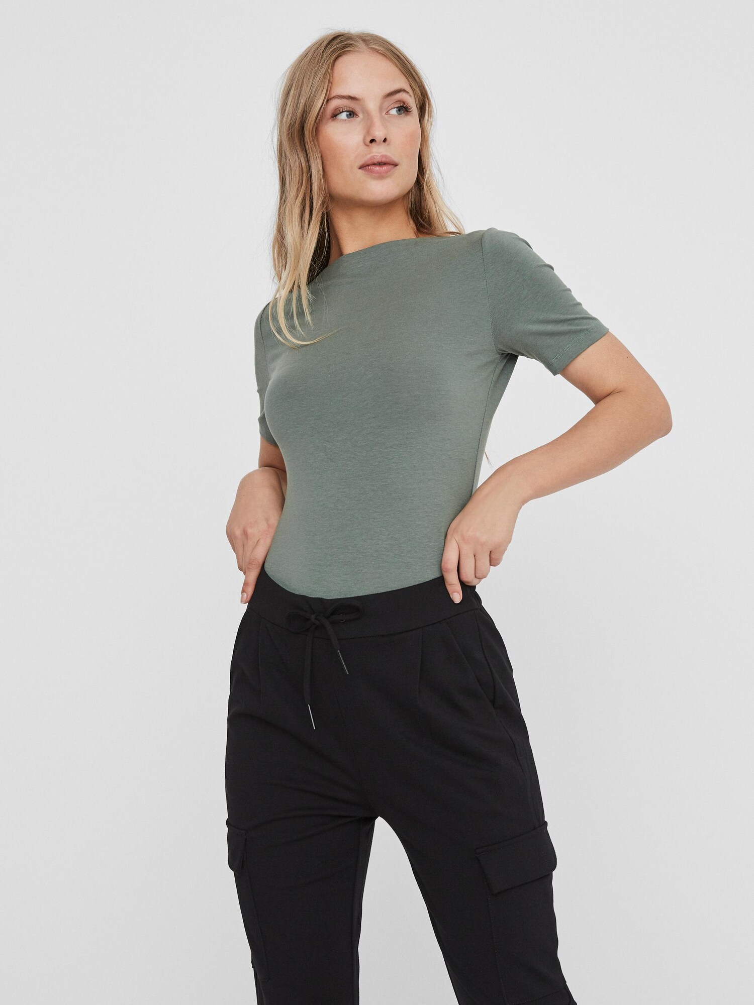 VERO MODA Póló 'Panda'  khaki termék 2. képe