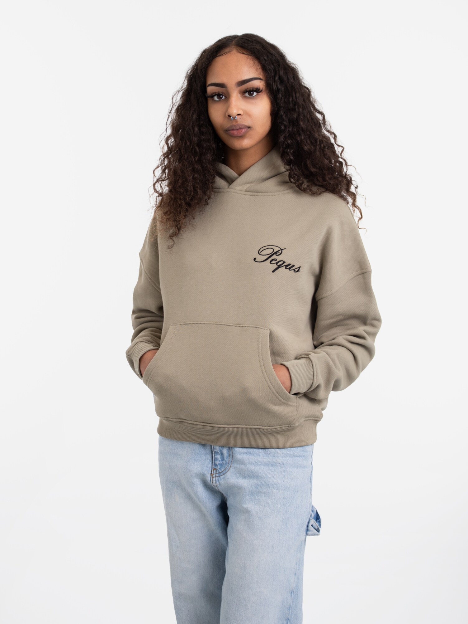 Thumbnail - Pequs Sweatshirt